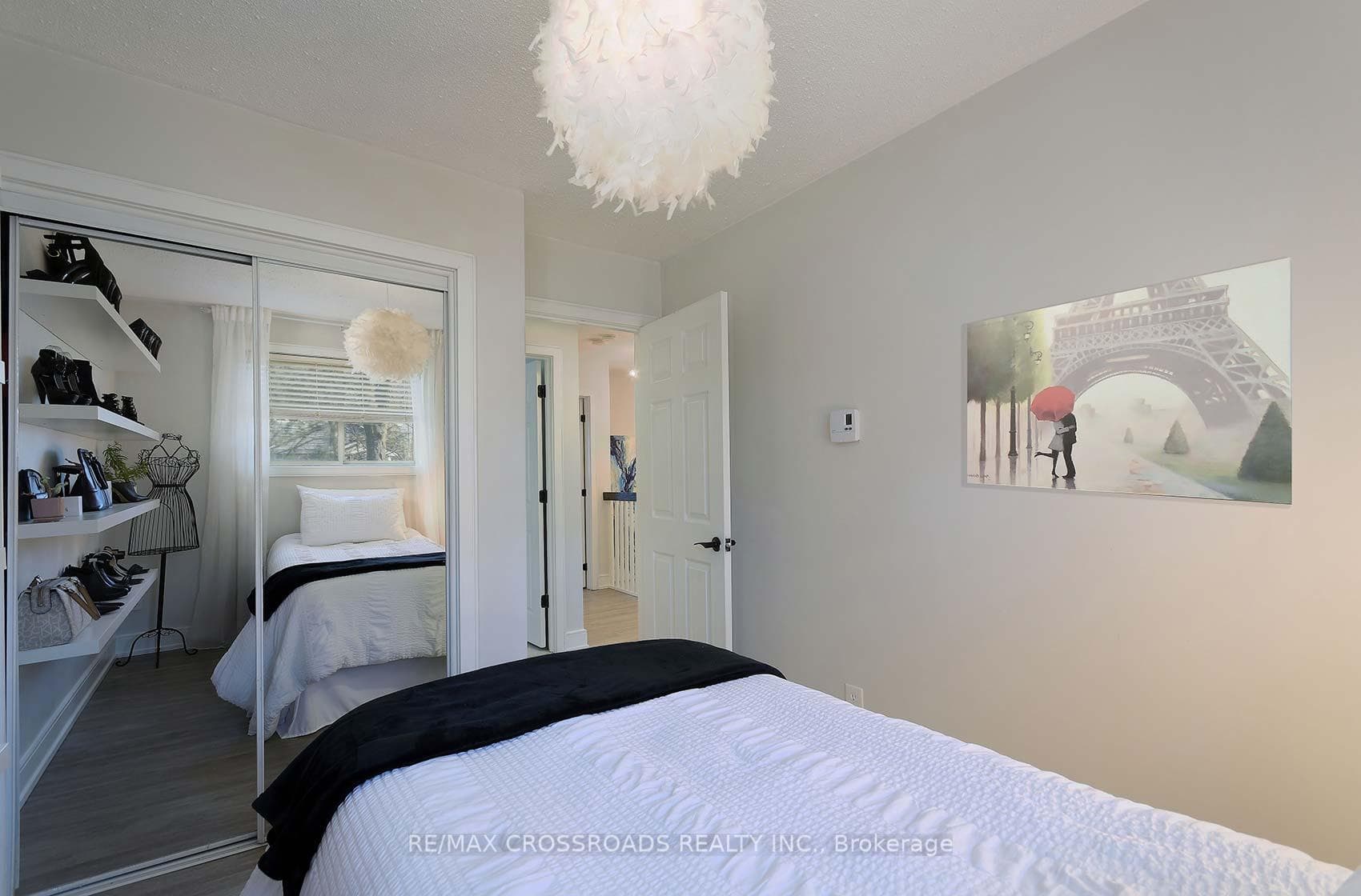 1506 Dufferin Street Unit 2 photo 33