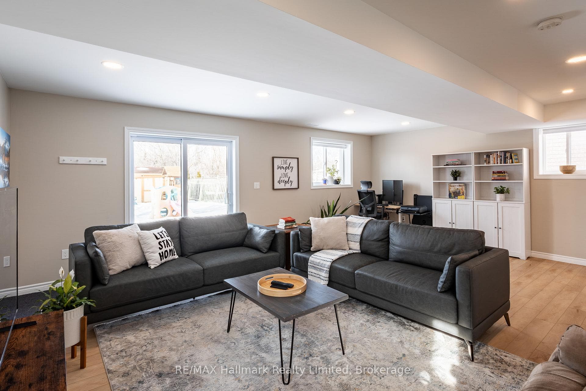 Family room with 2 piece bath