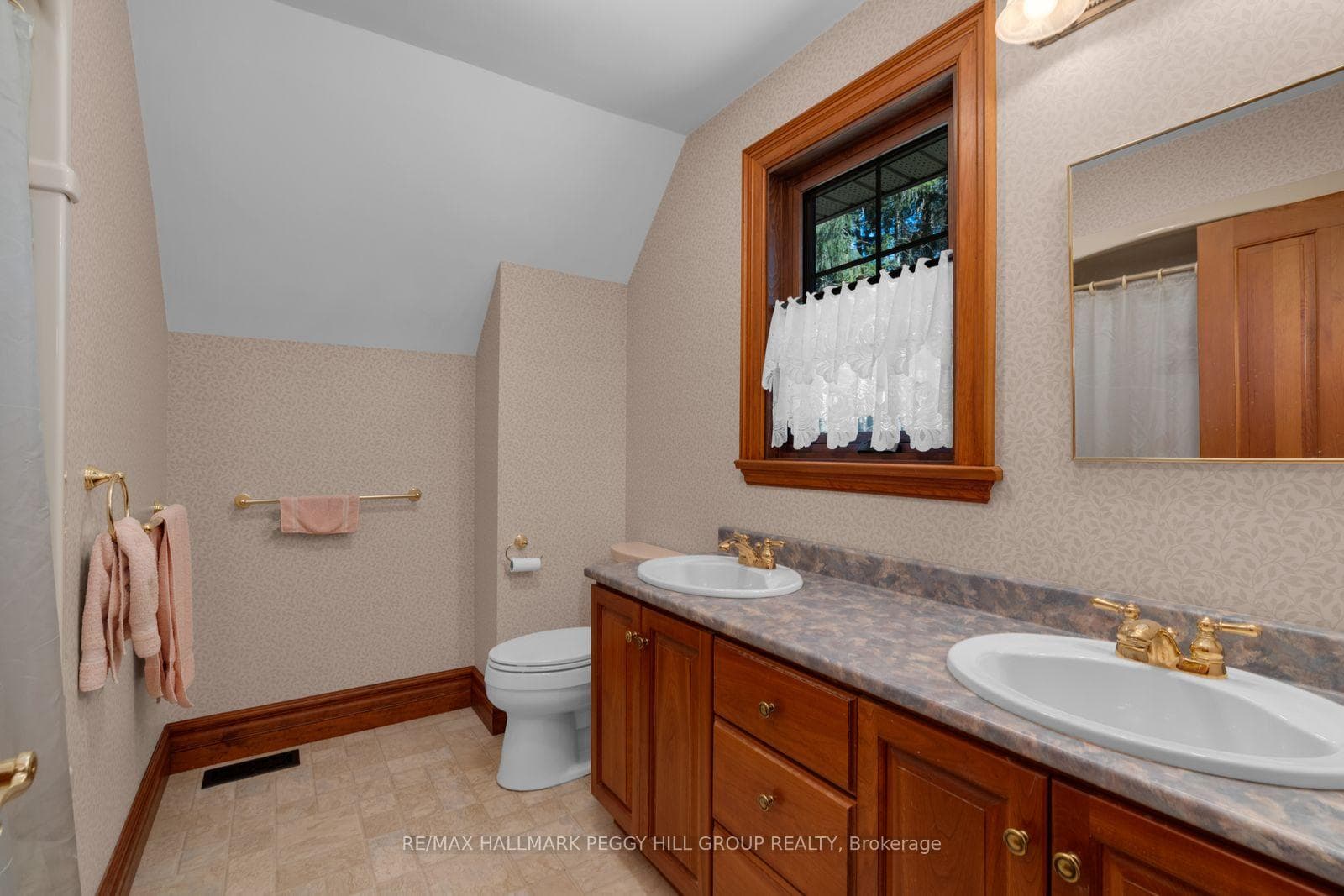 26 Cathedral Pines Road photo 20