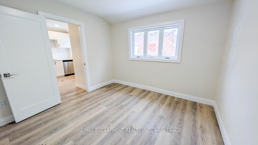 21 Fawell Avenue Unit A photo 11