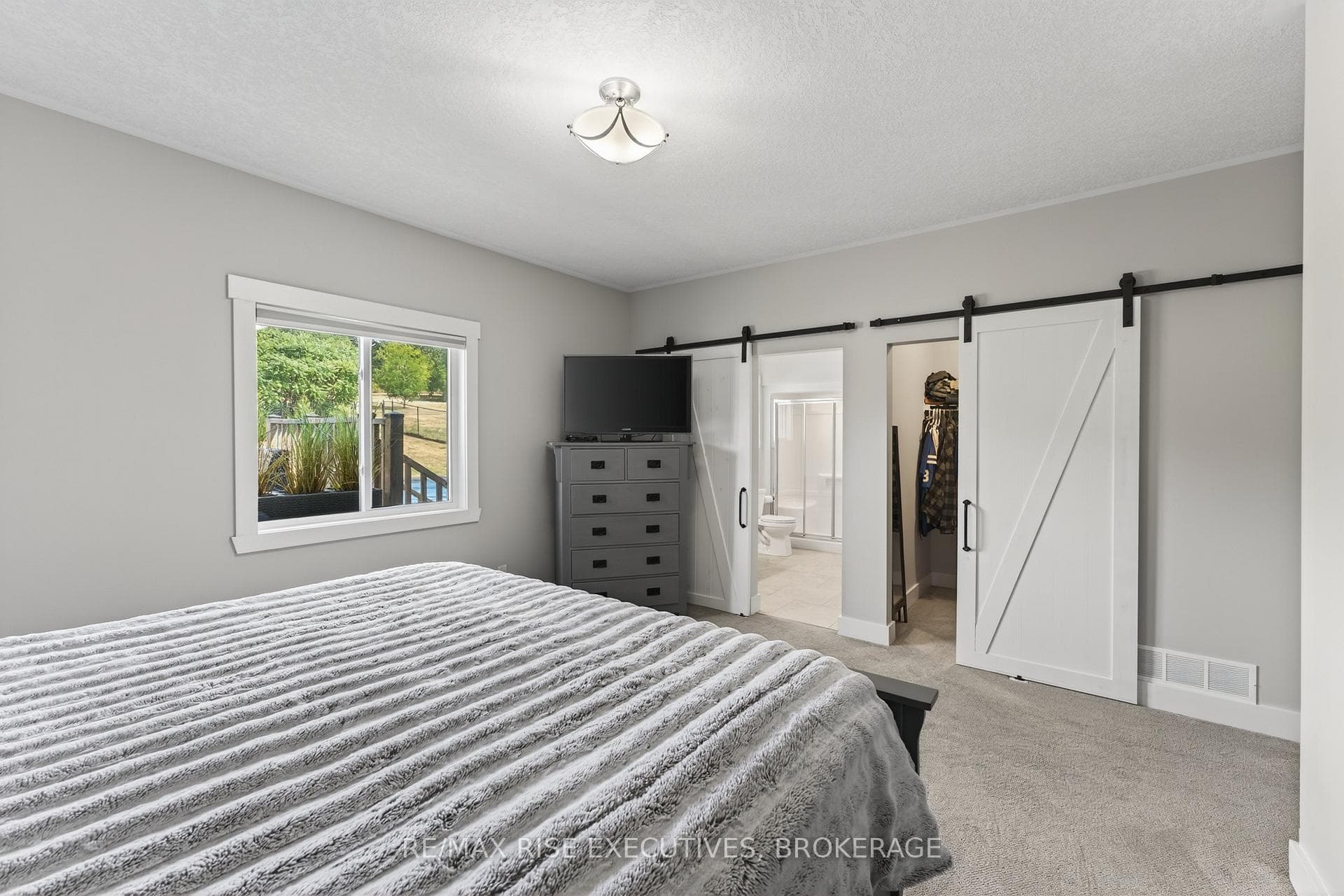 131 Morgan Drive photo 19