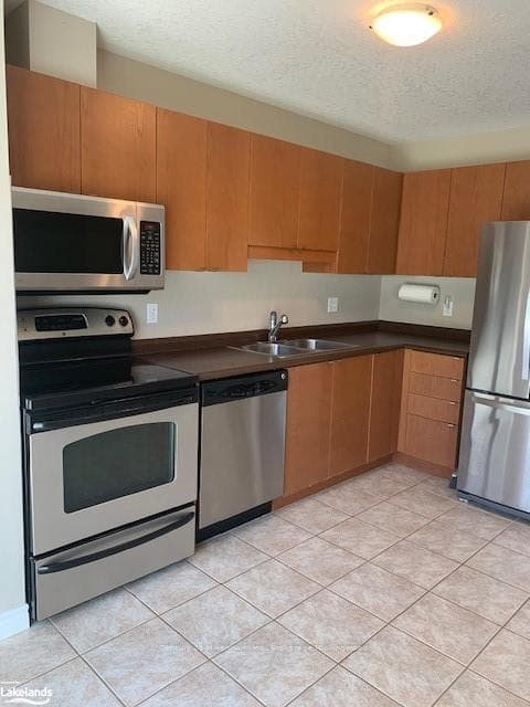 87 CONNOR Avenue photo 5