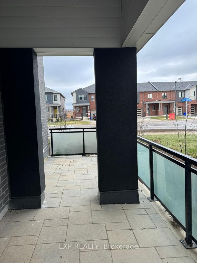 460 Gordon Krantz Avenue Unit 101 photo 27