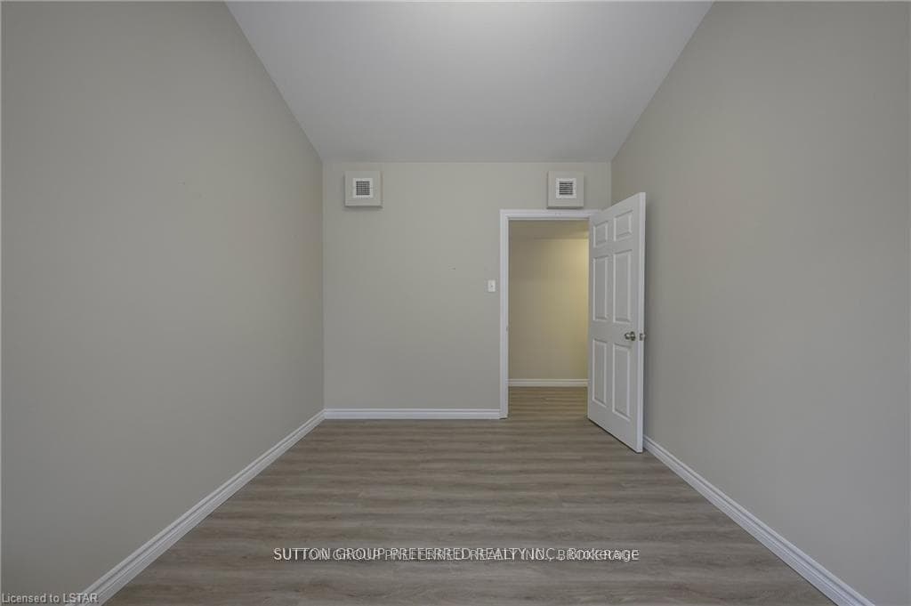 782 INDUSTRIAL (Unit A) Road photo 18