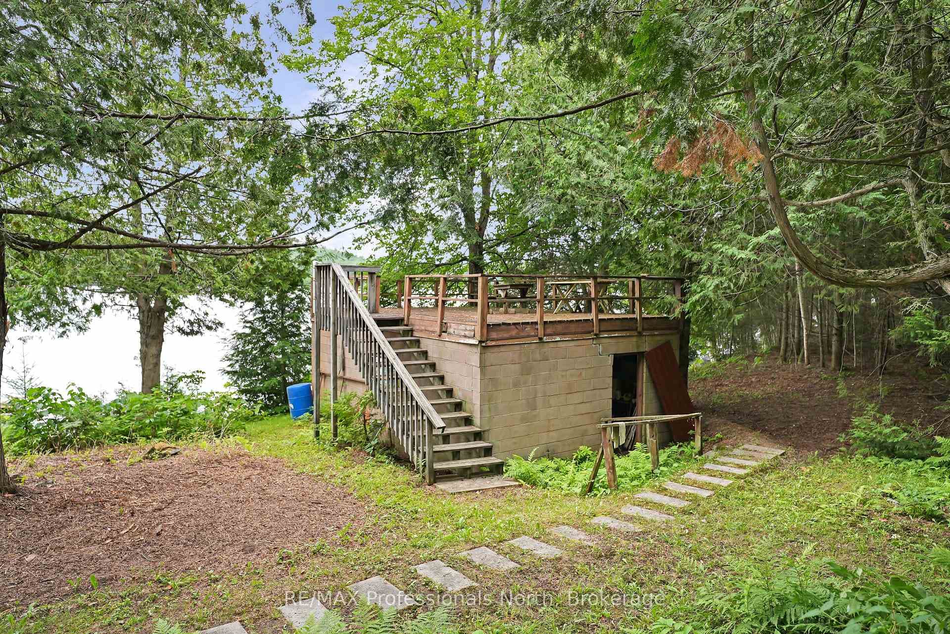 1358 Grace River Road photo 24