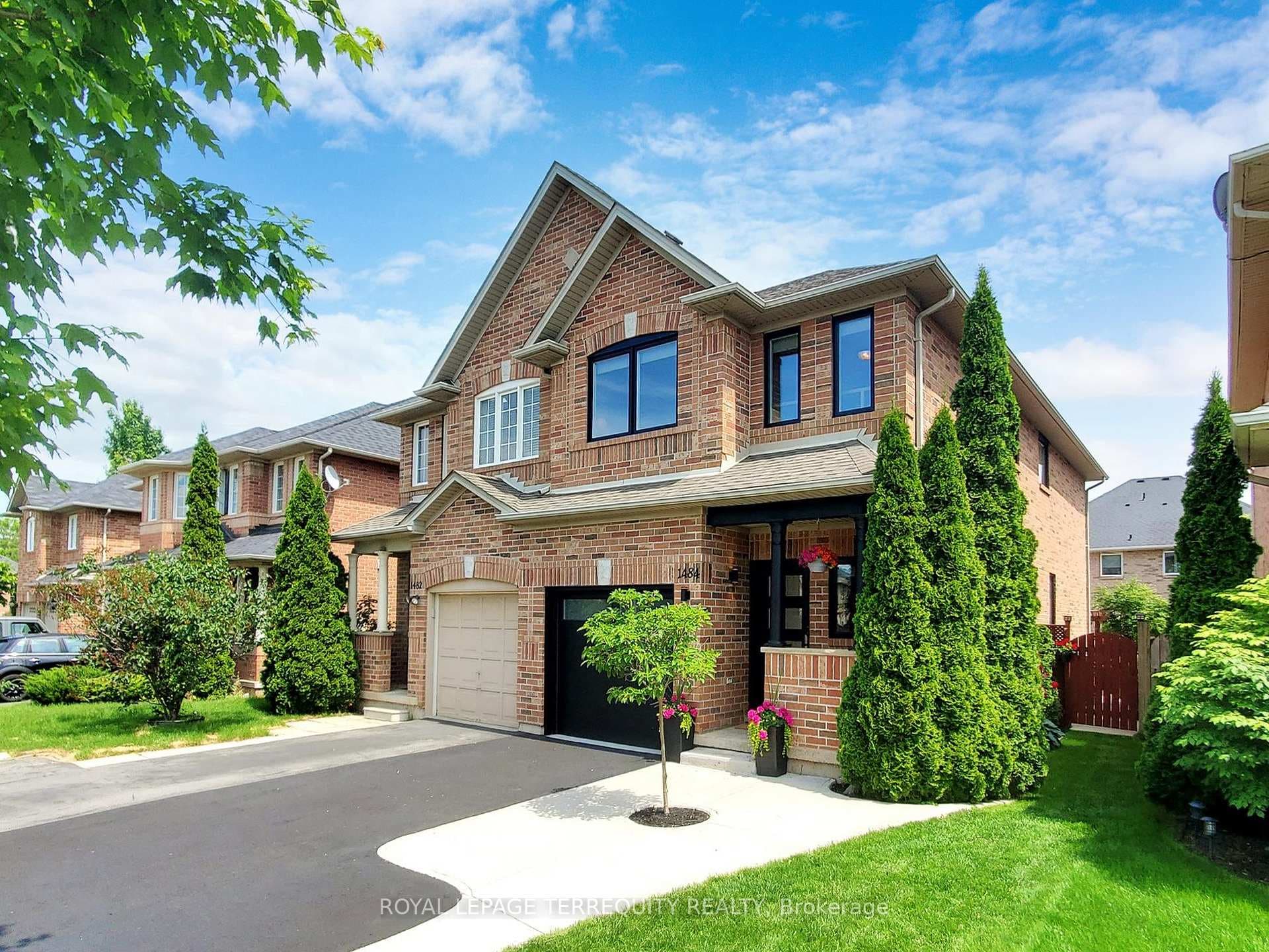 1484 Warbler Road photo 3