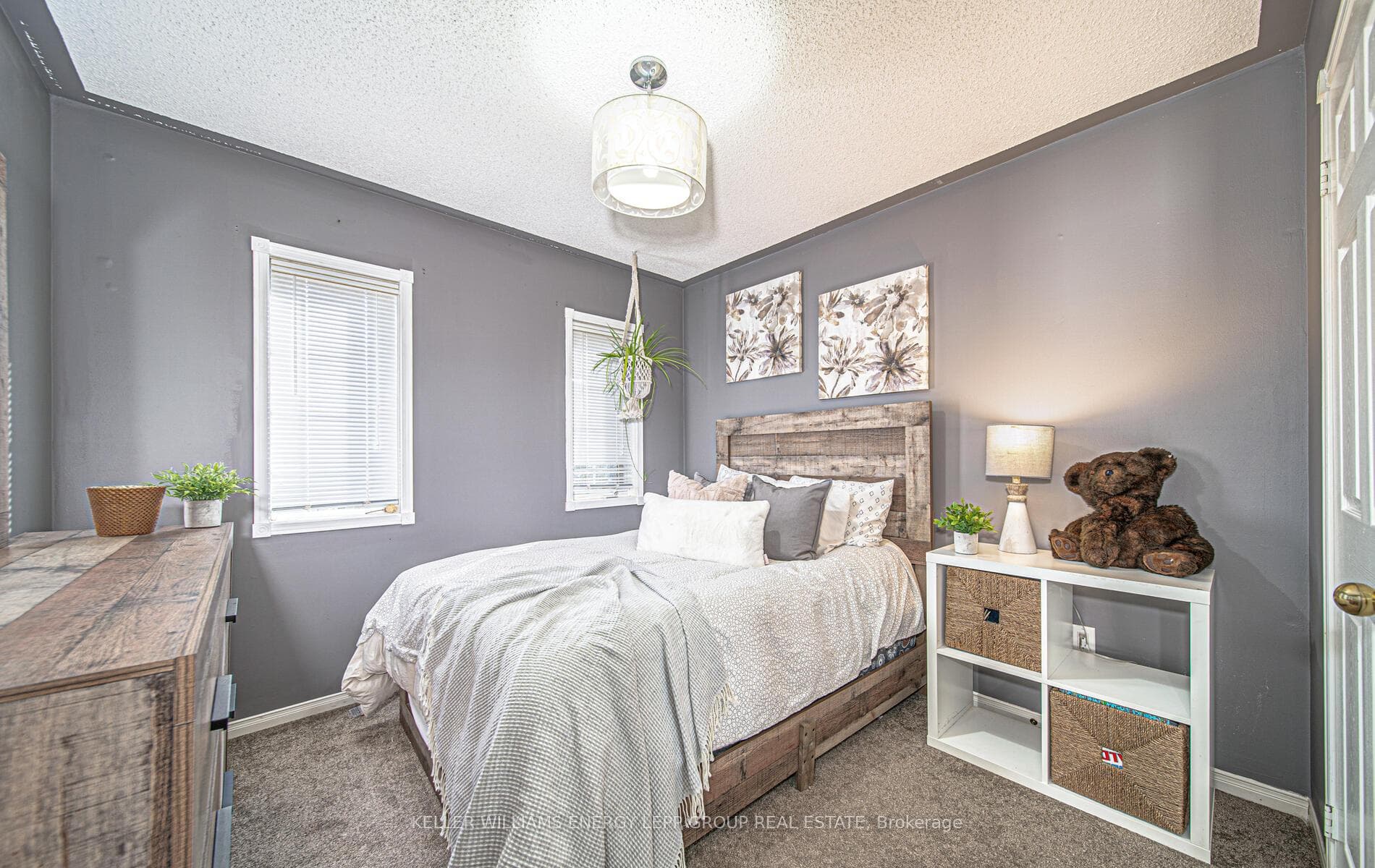 14 Sawyer Avenue photo 18