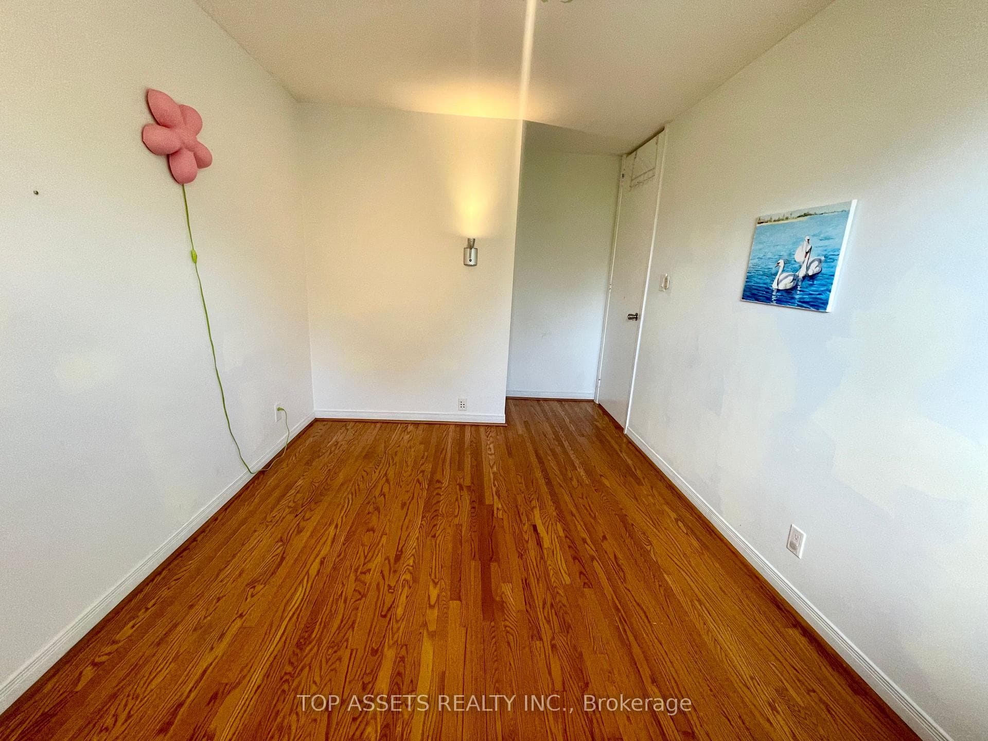 33 Hobart Drive photo 21