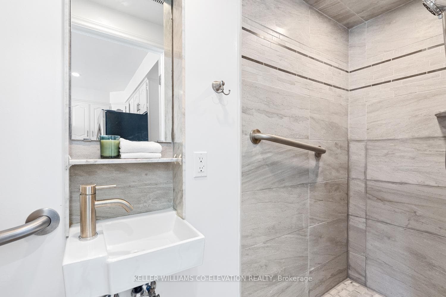 156 Yarmouth Road photo 14