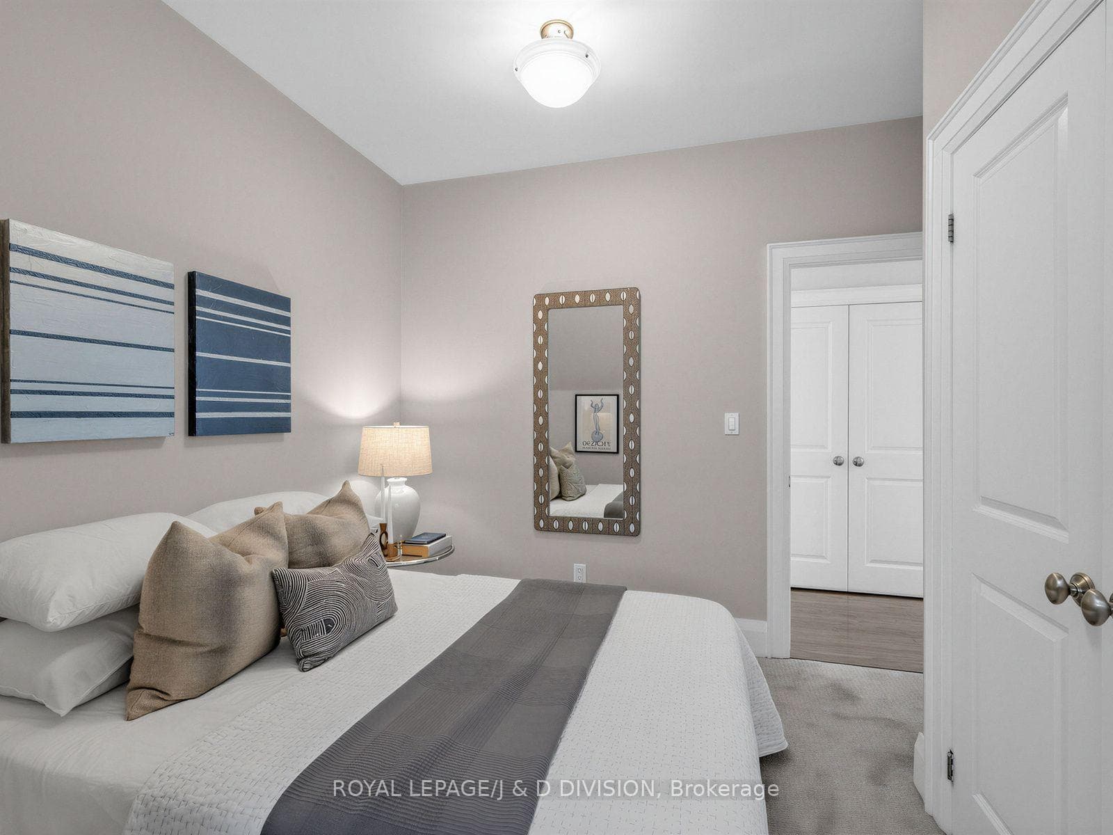 146 Glenvale Boulevard photo 24