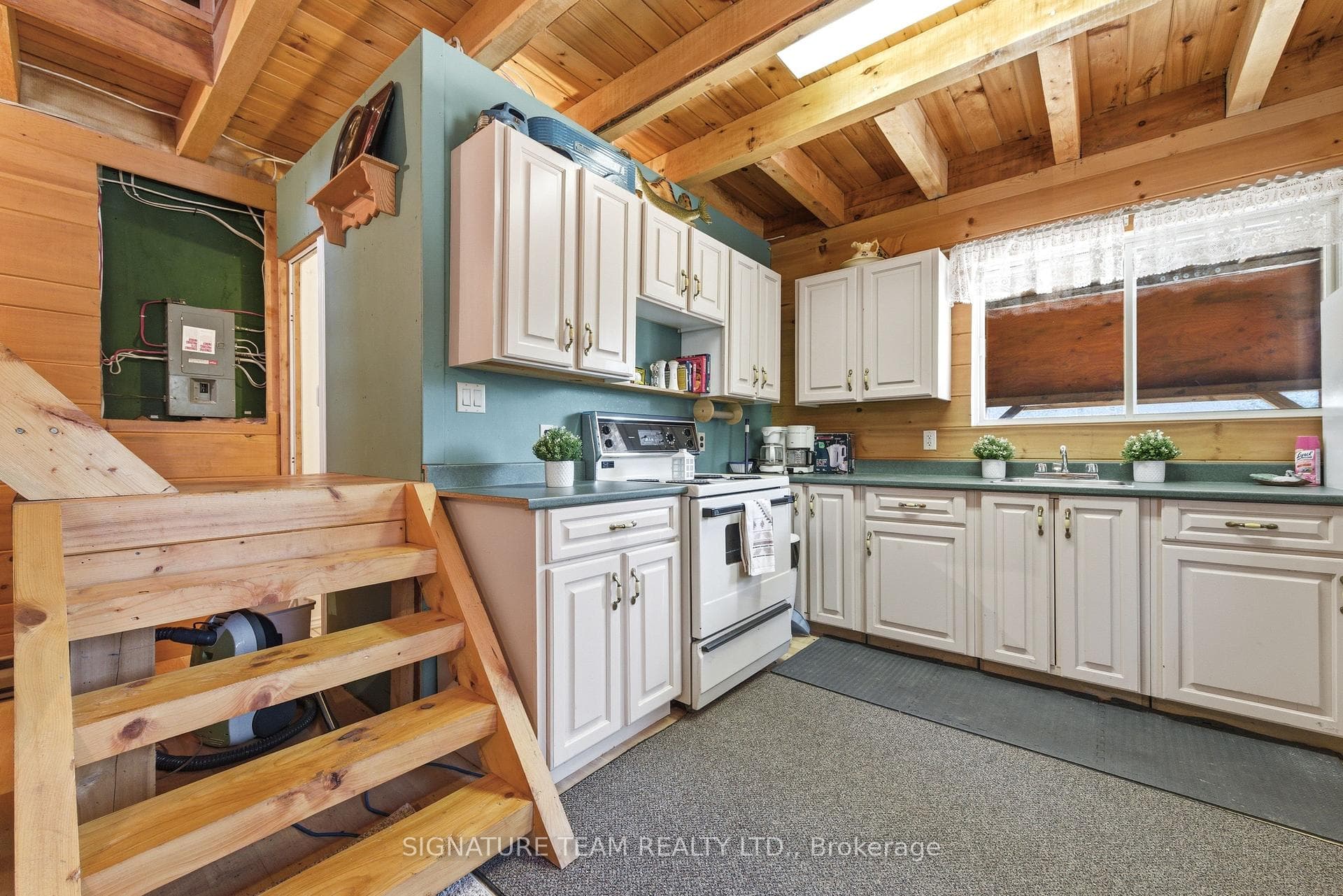 527 B Lorwell Lake Drive photo 11