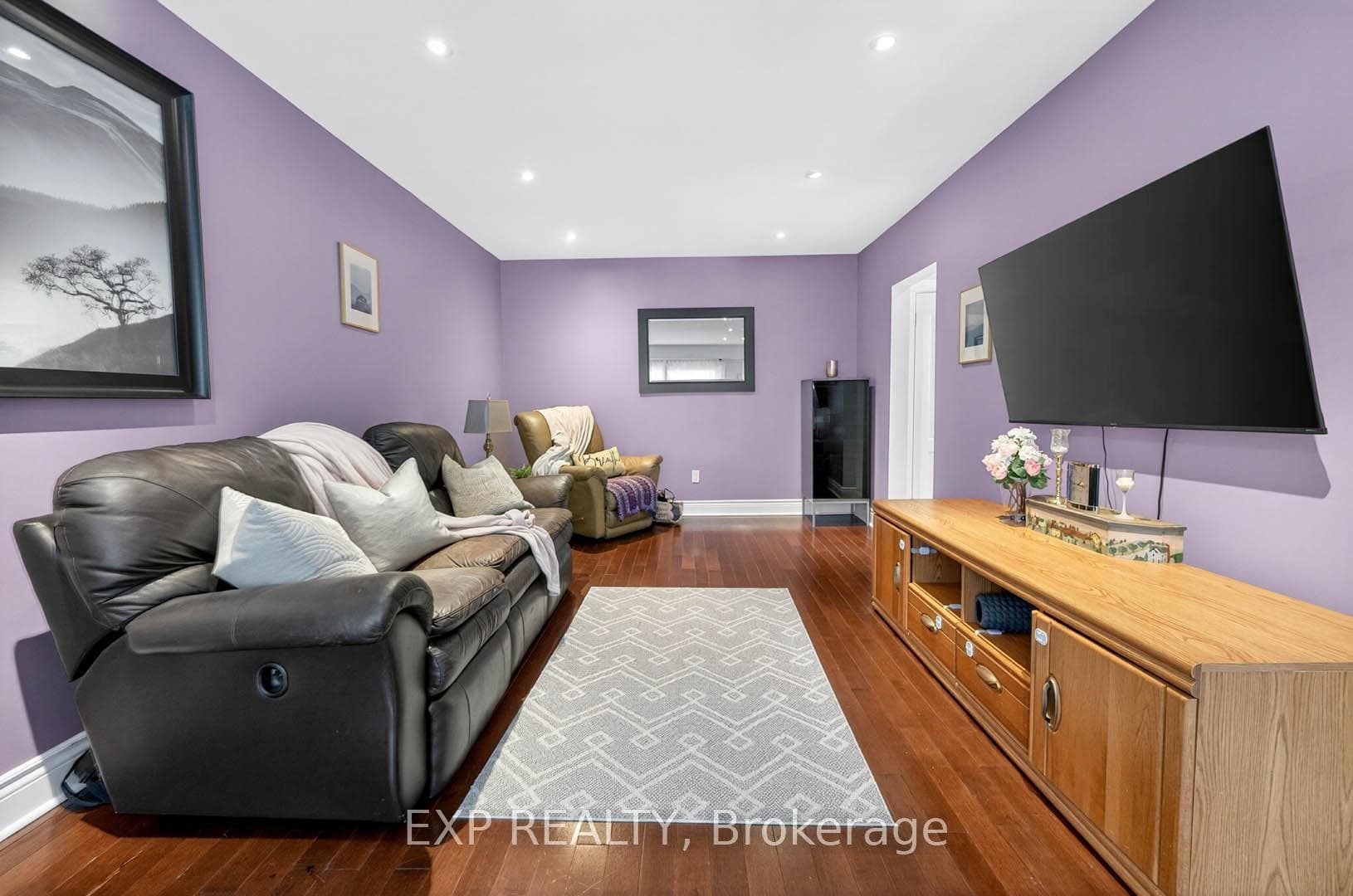925 Bayly Street Unit 36 photo 9
