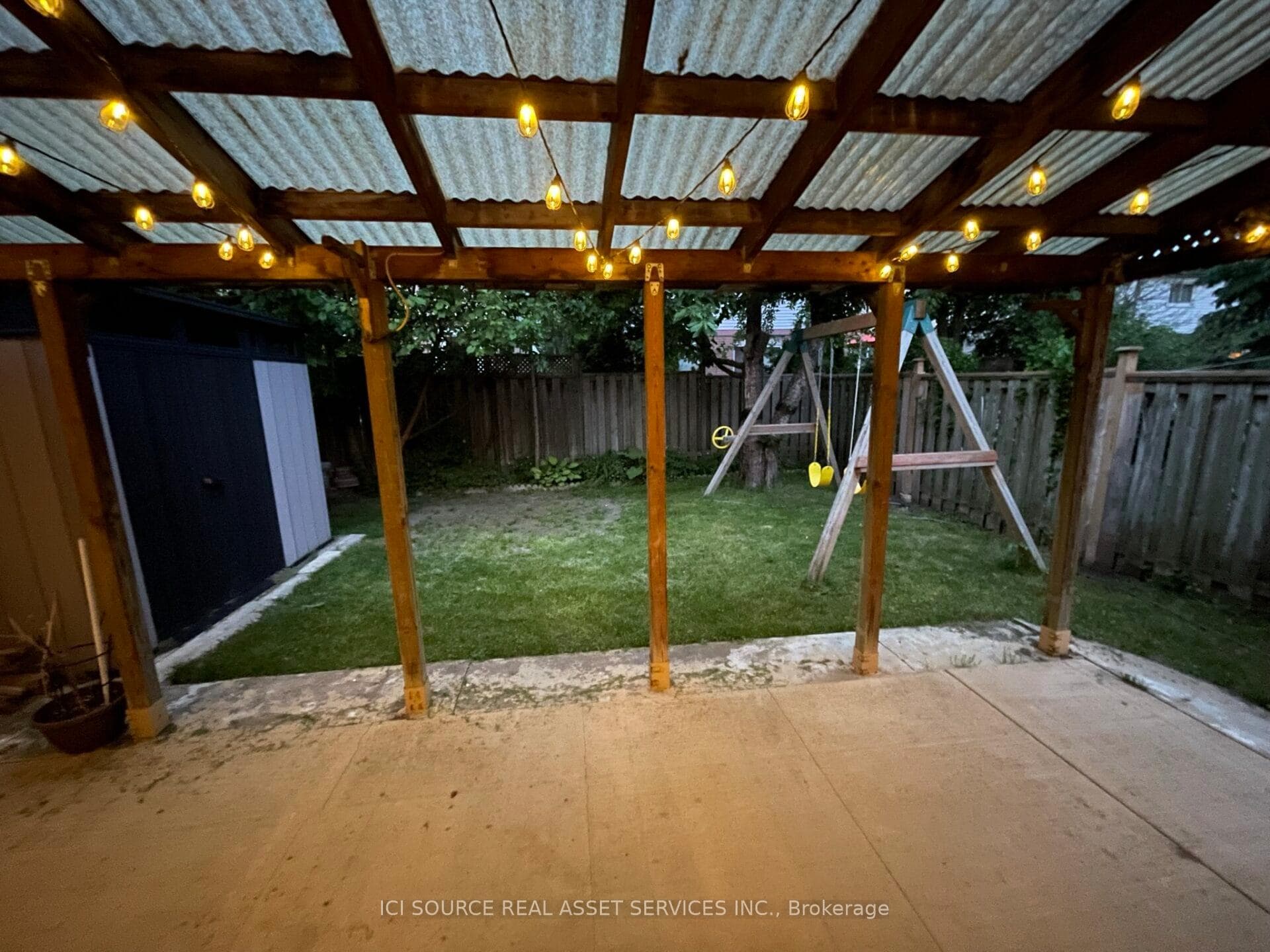 45 Raleigh Crescent photo 23