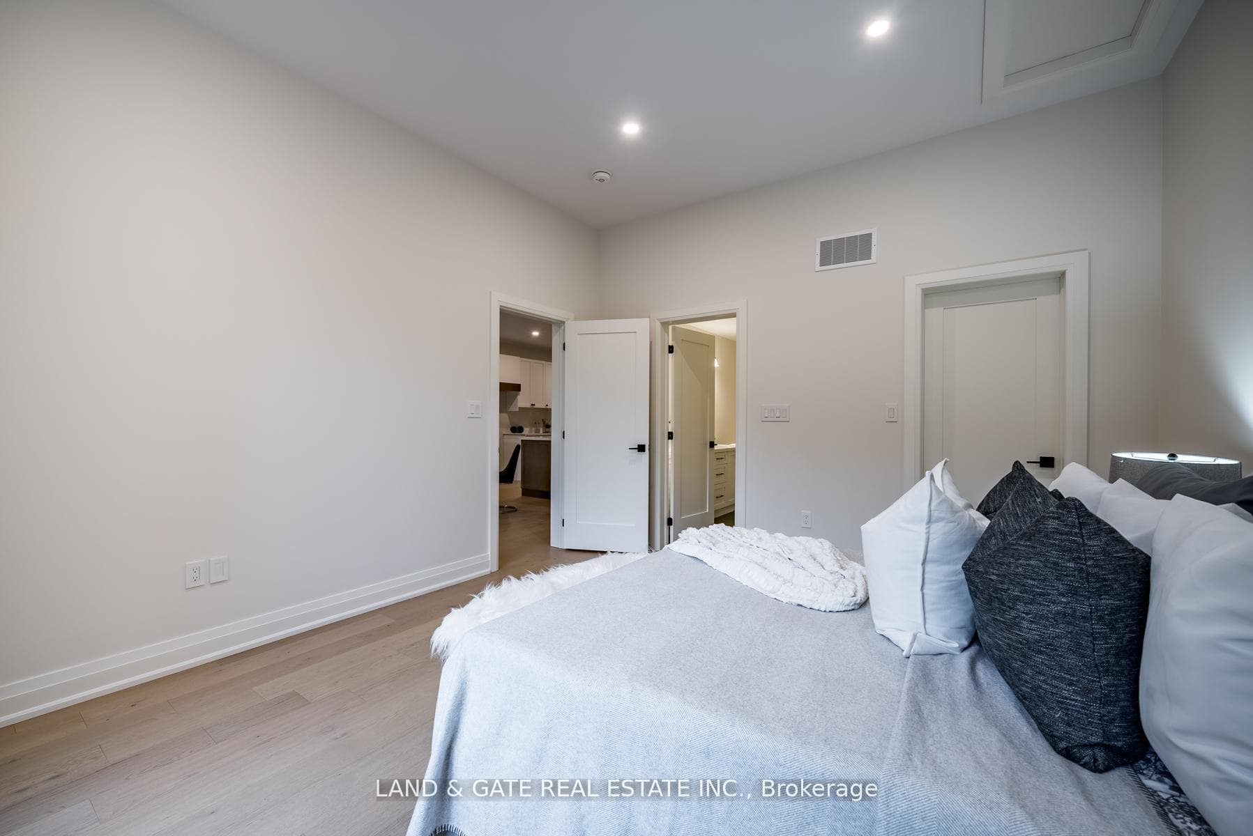 132A Elgin Street photo 15