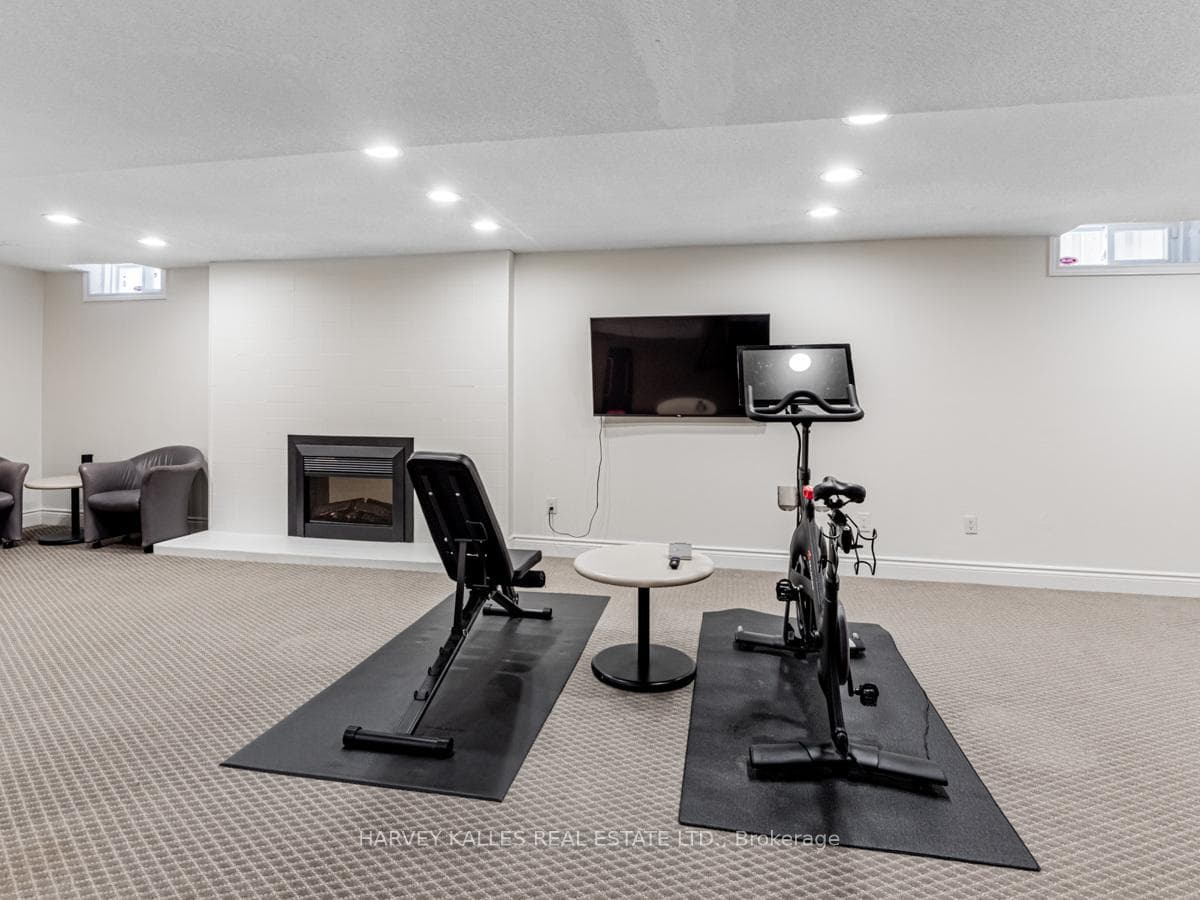 24 Edmund Seager Drive photo 33