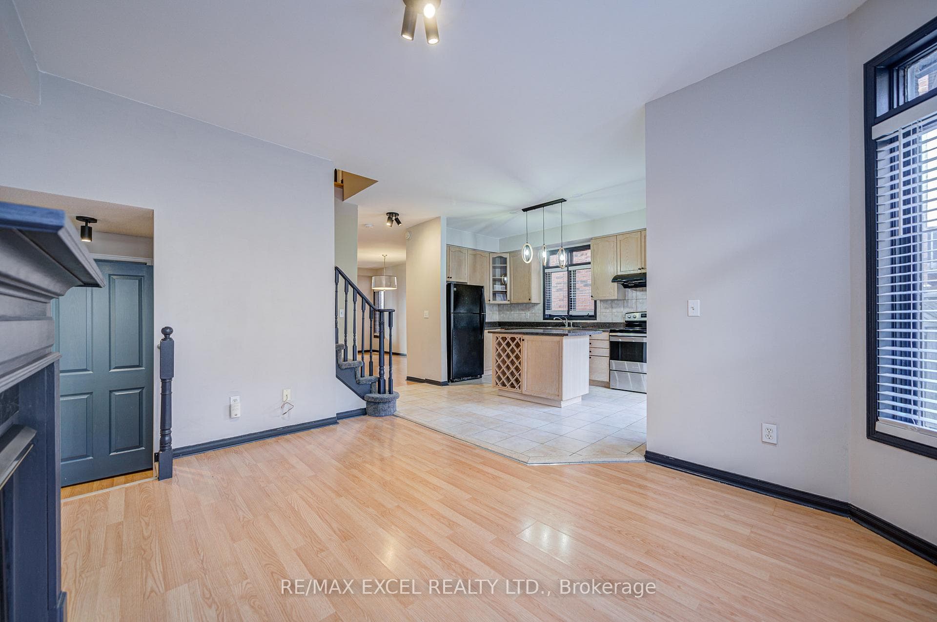 113 Brock Avenue photo 14