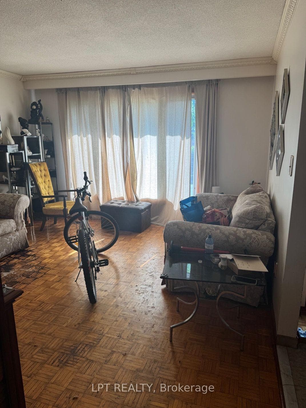 43 Sunset Avenue photo 7