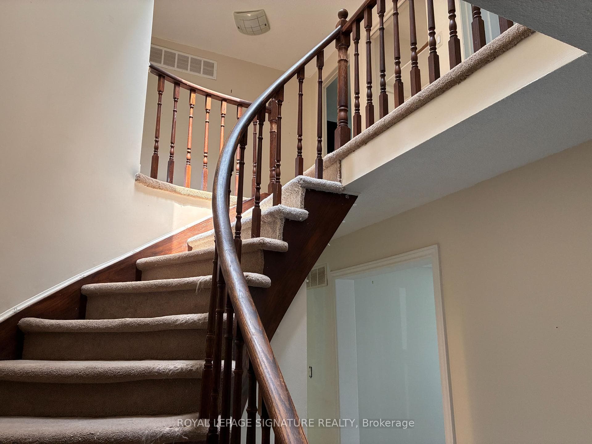 4 Bramwell Drive photo 5