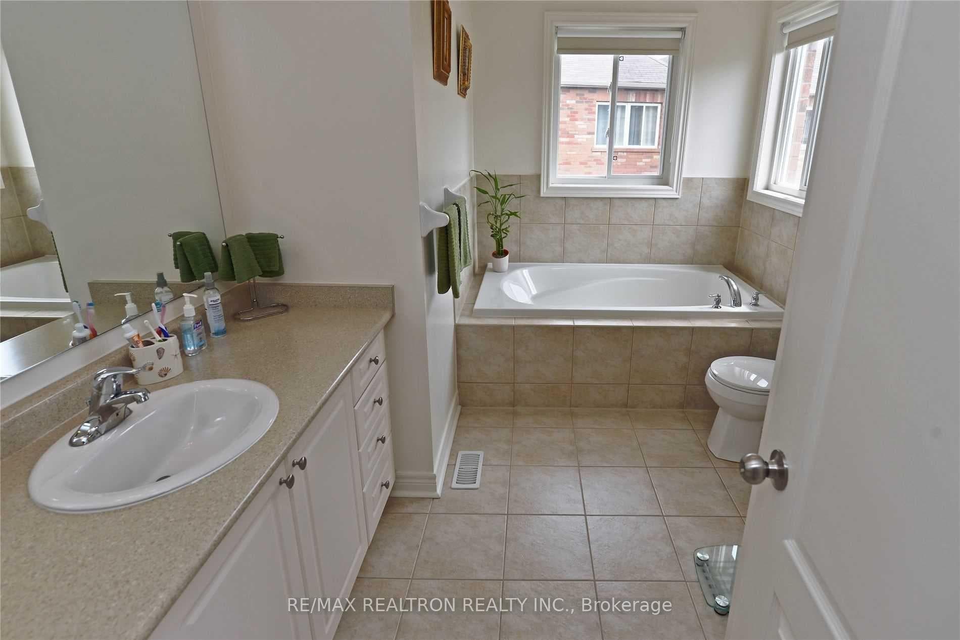 1684 Gower Drive photo 17