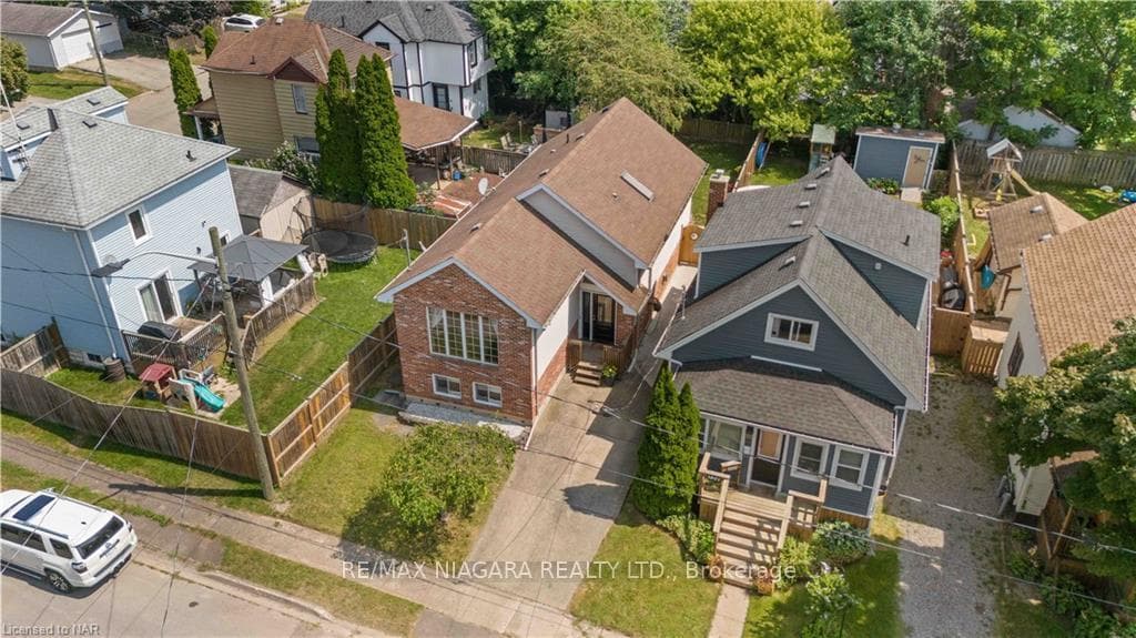 126 MARGERY Road photo 29