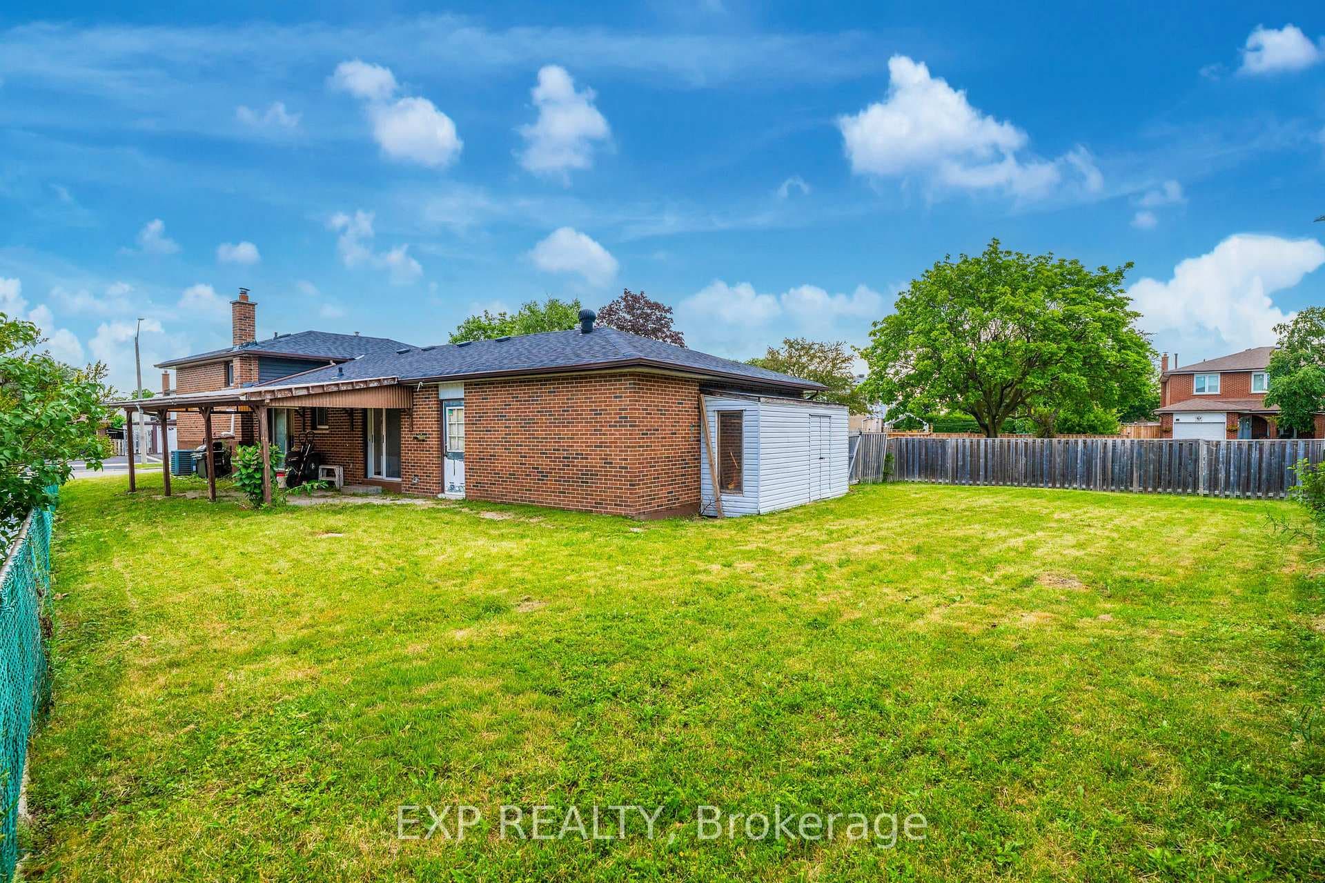 7201 Sigsbee Drive photo 28