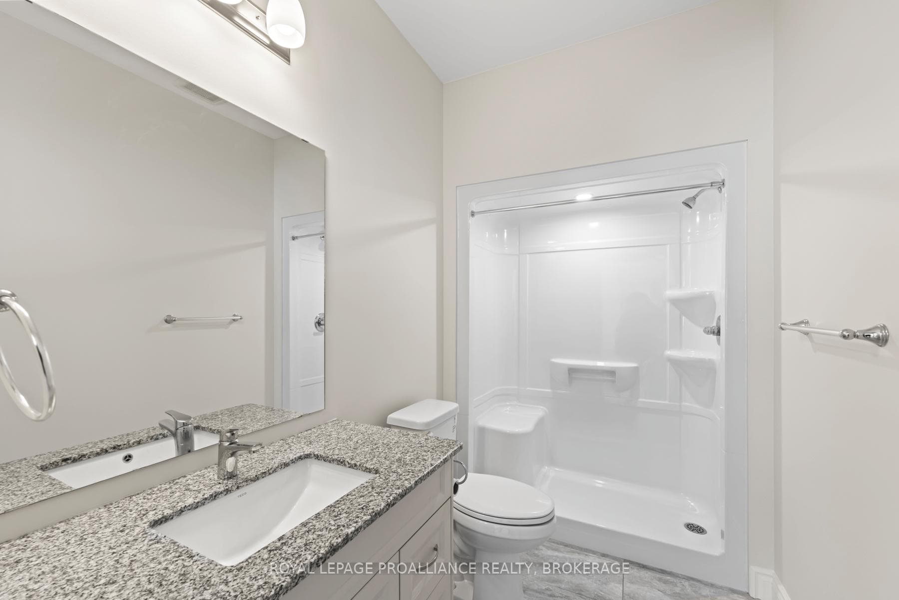 49 Lowry Place photo 23