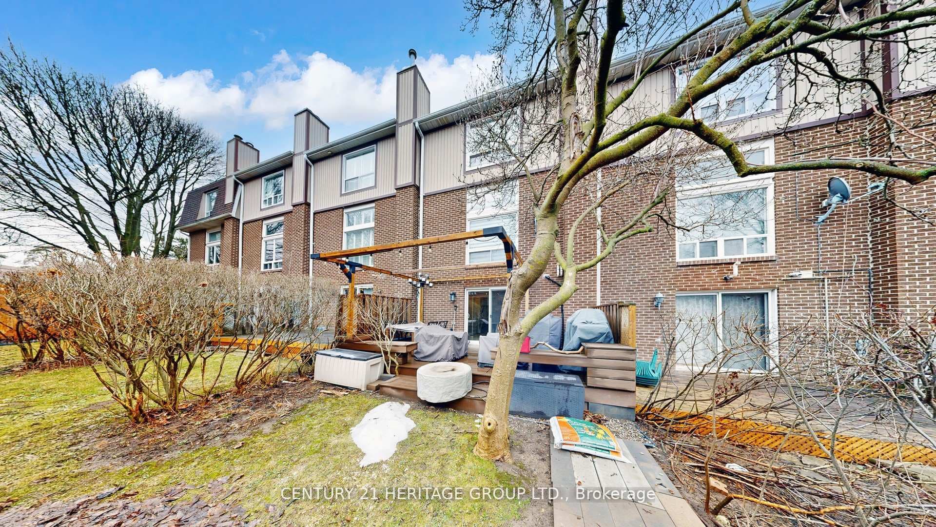 8 Dunkeld Way photo 48