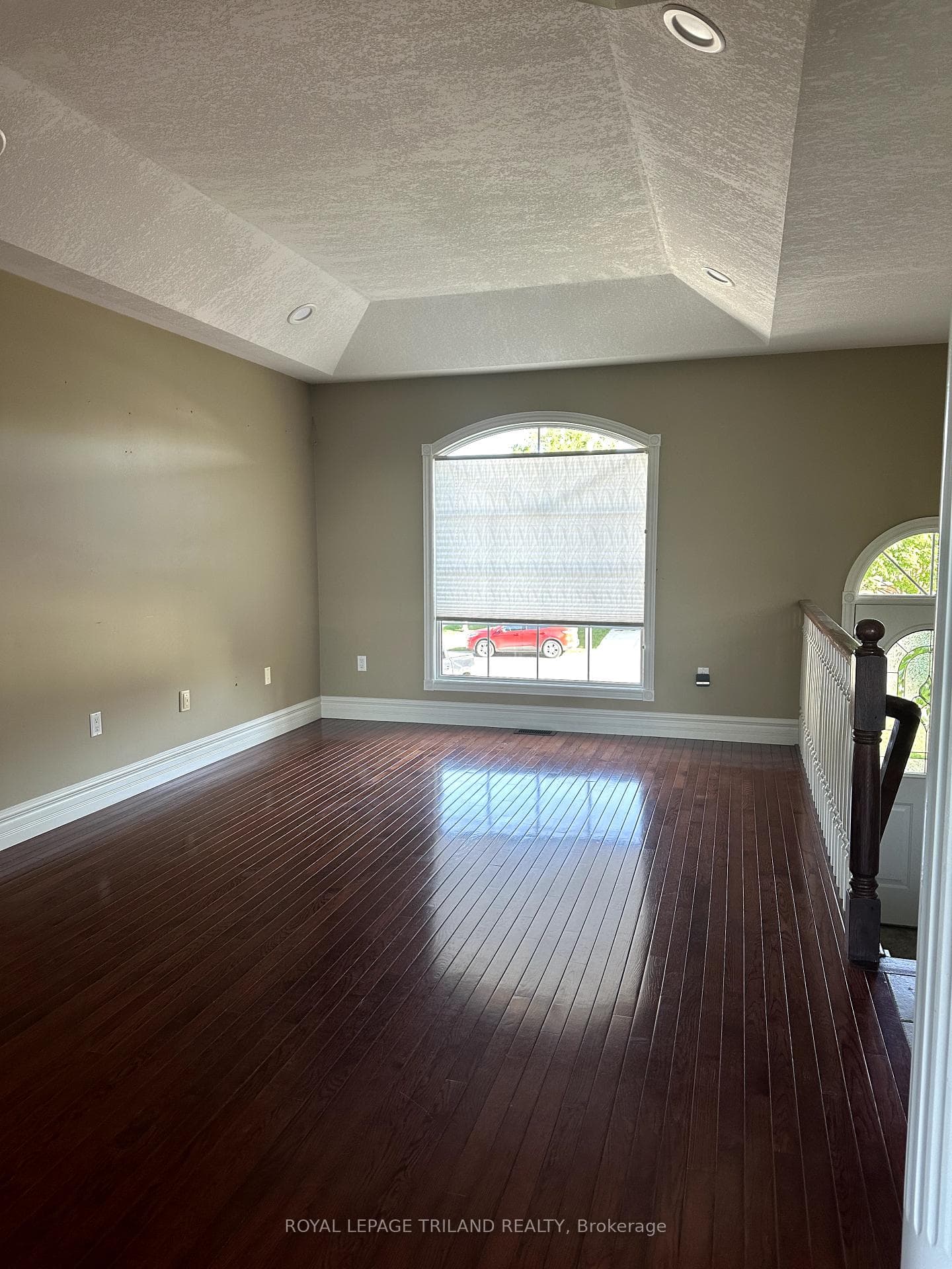 54 Donker Drive Unit A photo 3