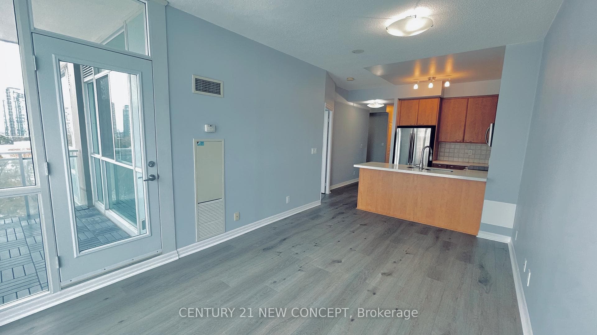 220 Burnhamthorpe Road Unit 601 photo 11