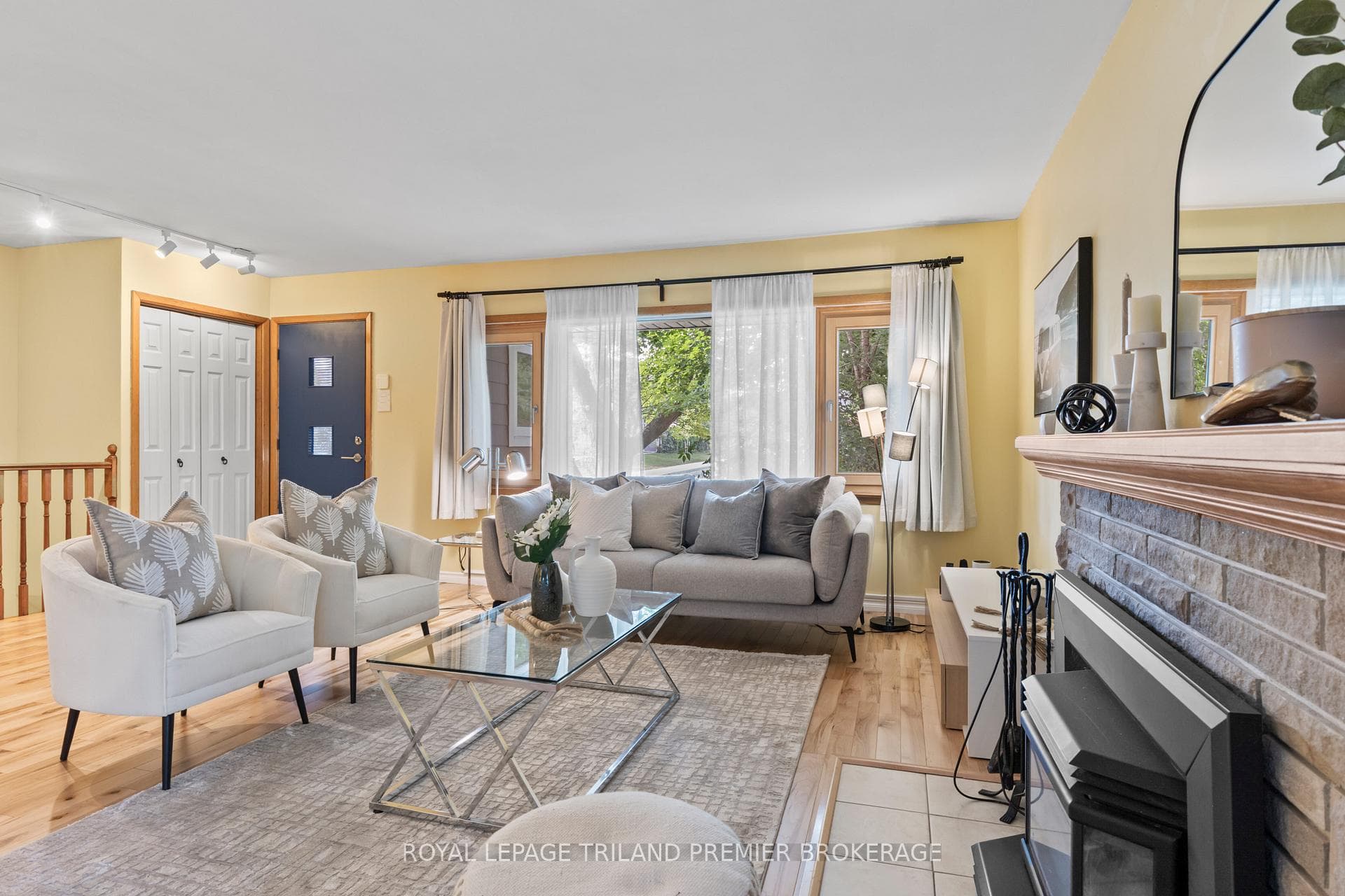 28 Elworthy Avenue photo 5