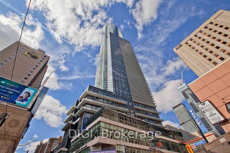 386 Yonge Street Unit 3106 photo 1