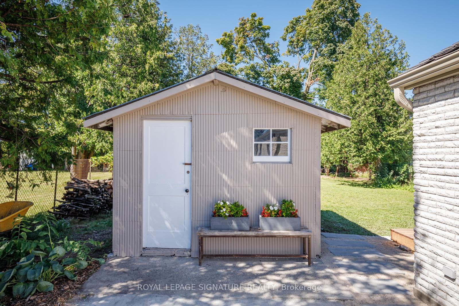 17 Glen Rogers Road photo 23