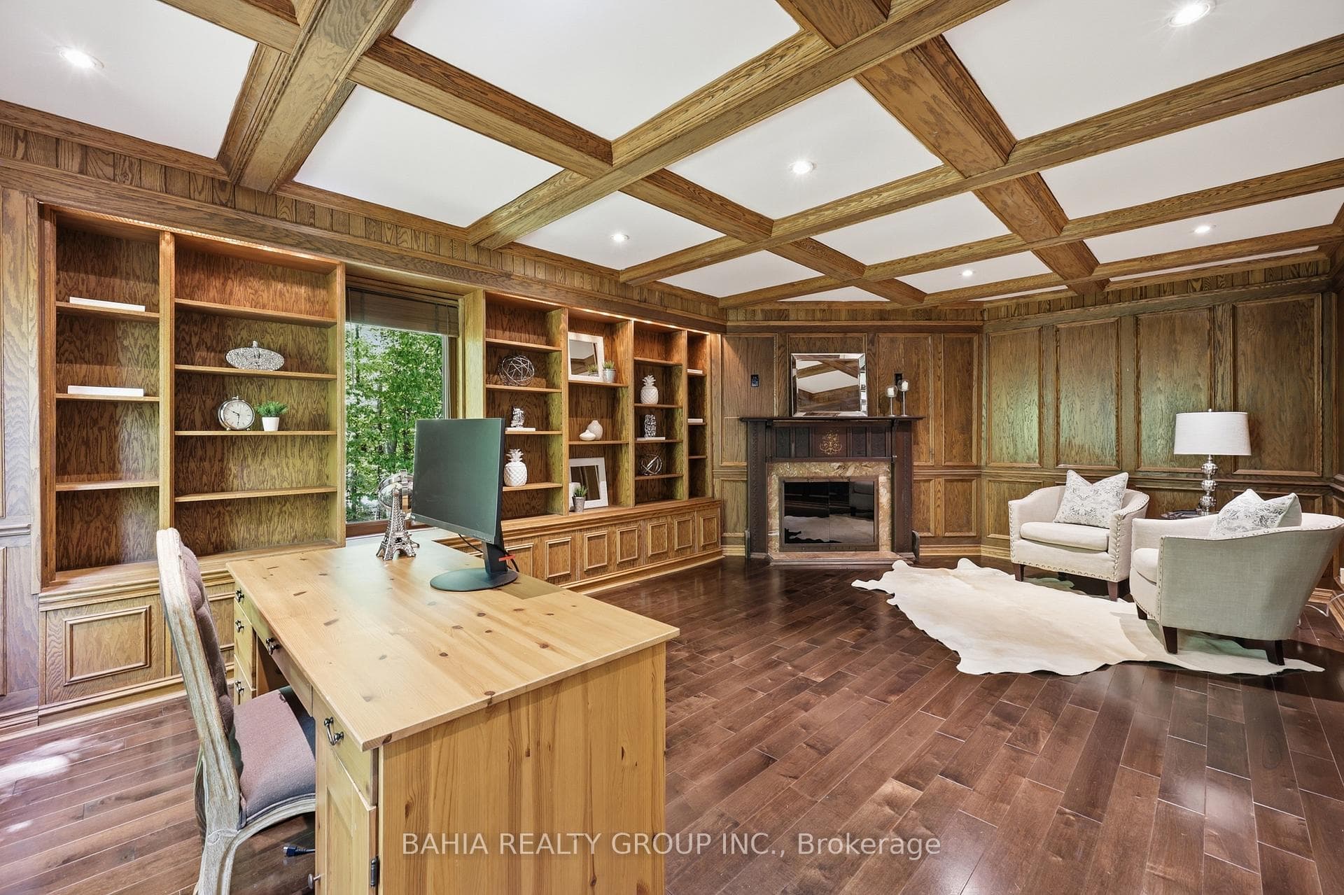 8663 Wood Close photo 10