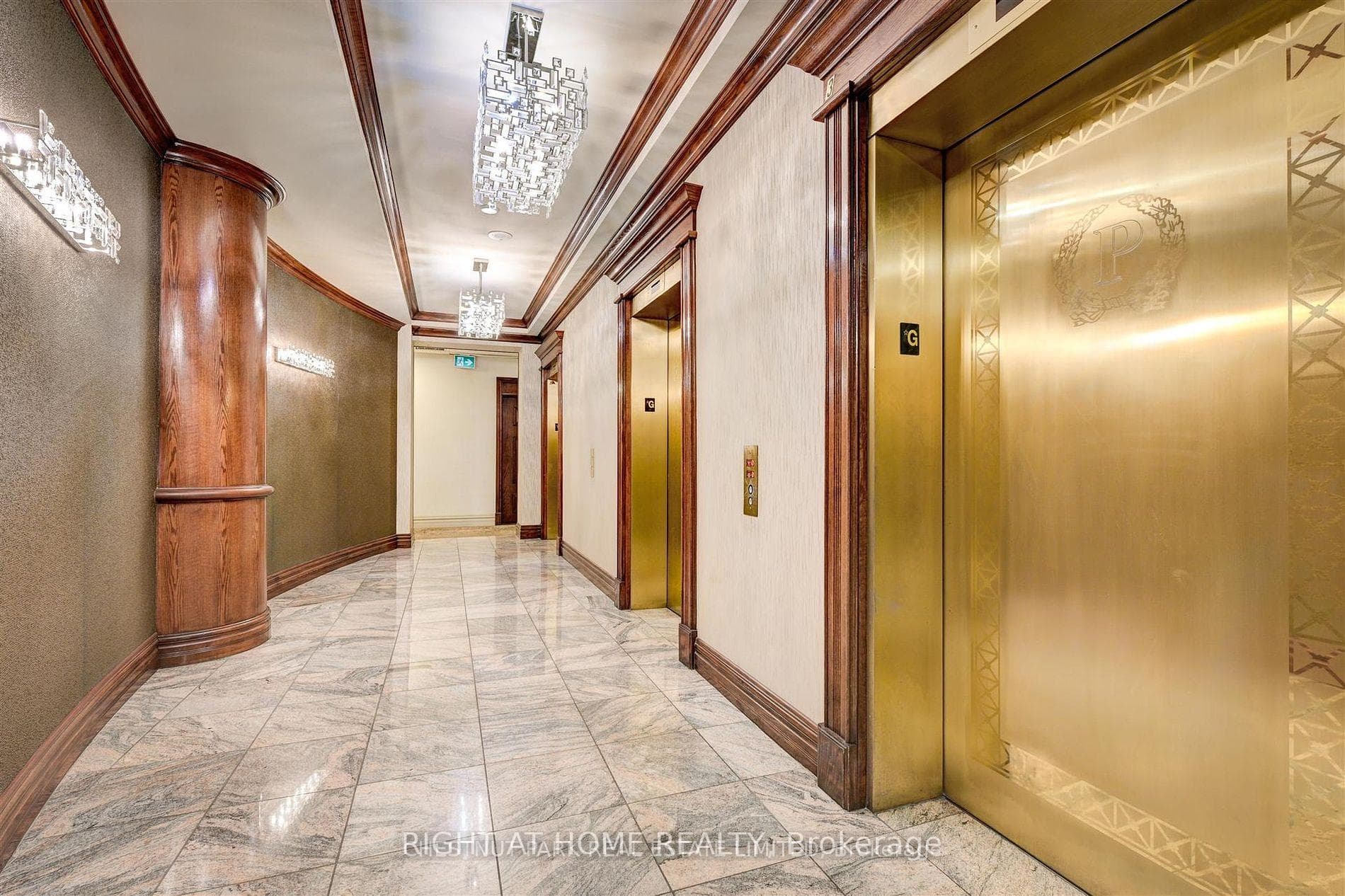 26 Olive Avenue Unit ph 02 photo 4