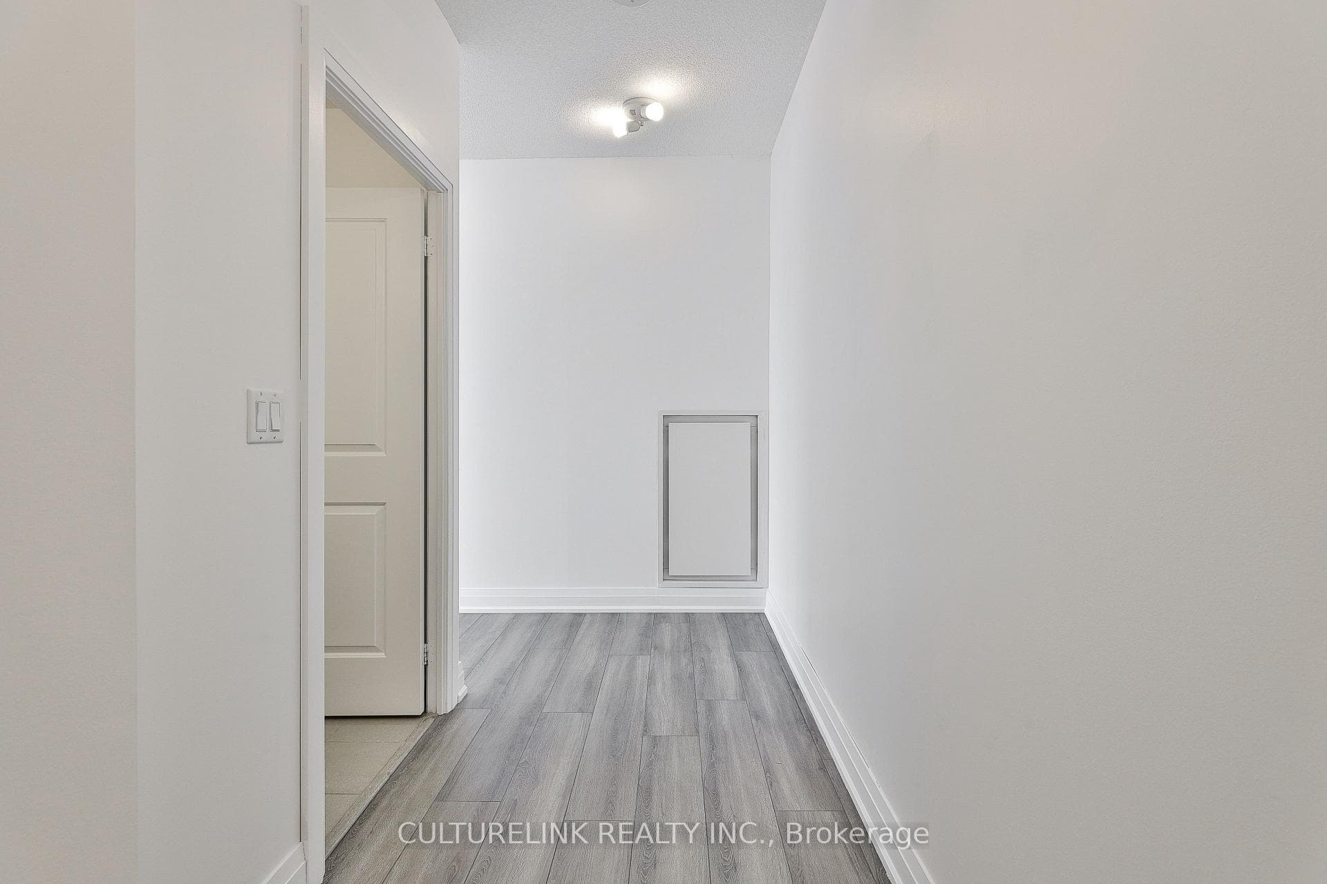 28 Ted Rogers Way Unit 3111 photo 22