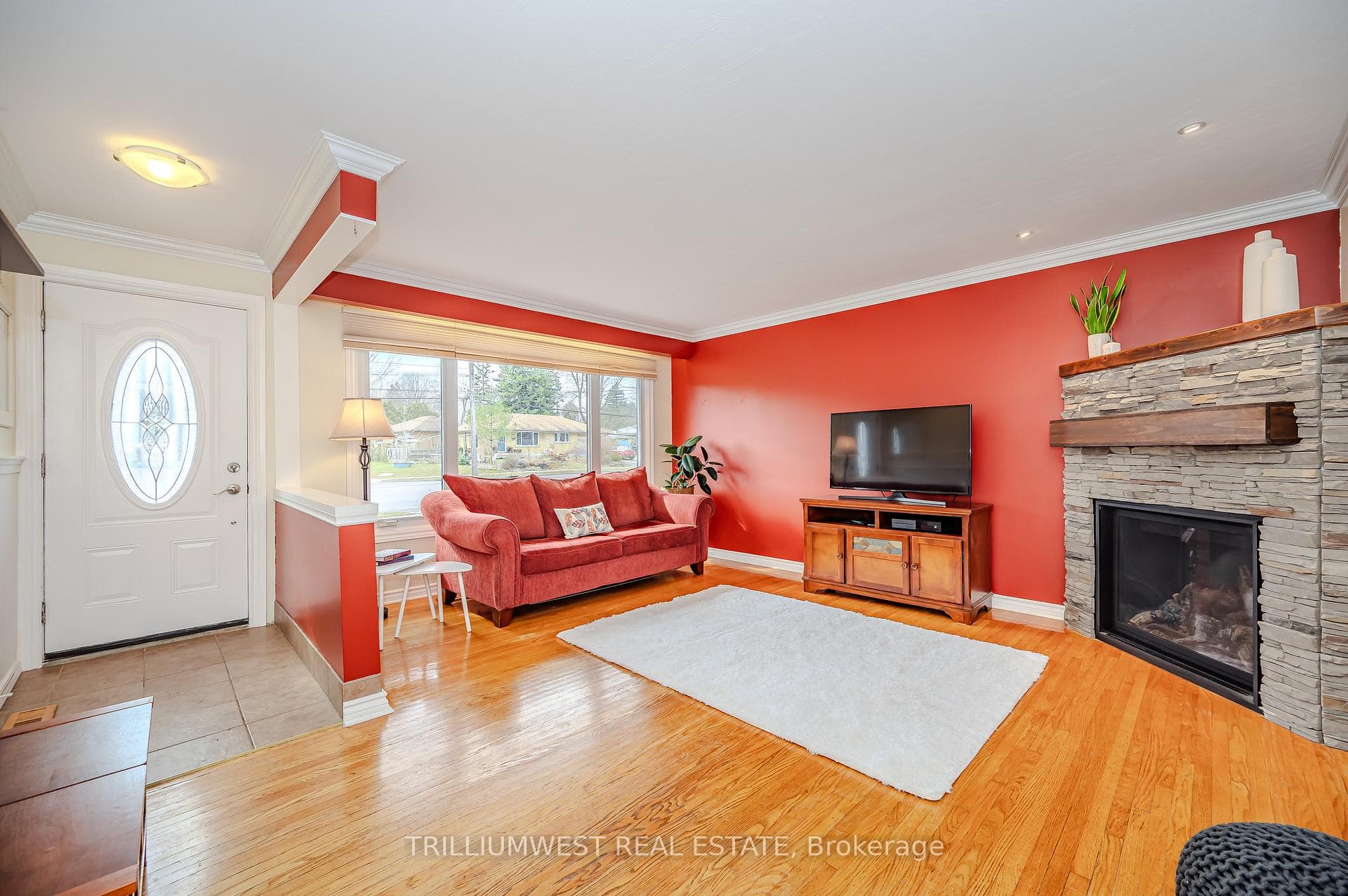 187 Victoria Road photo 6