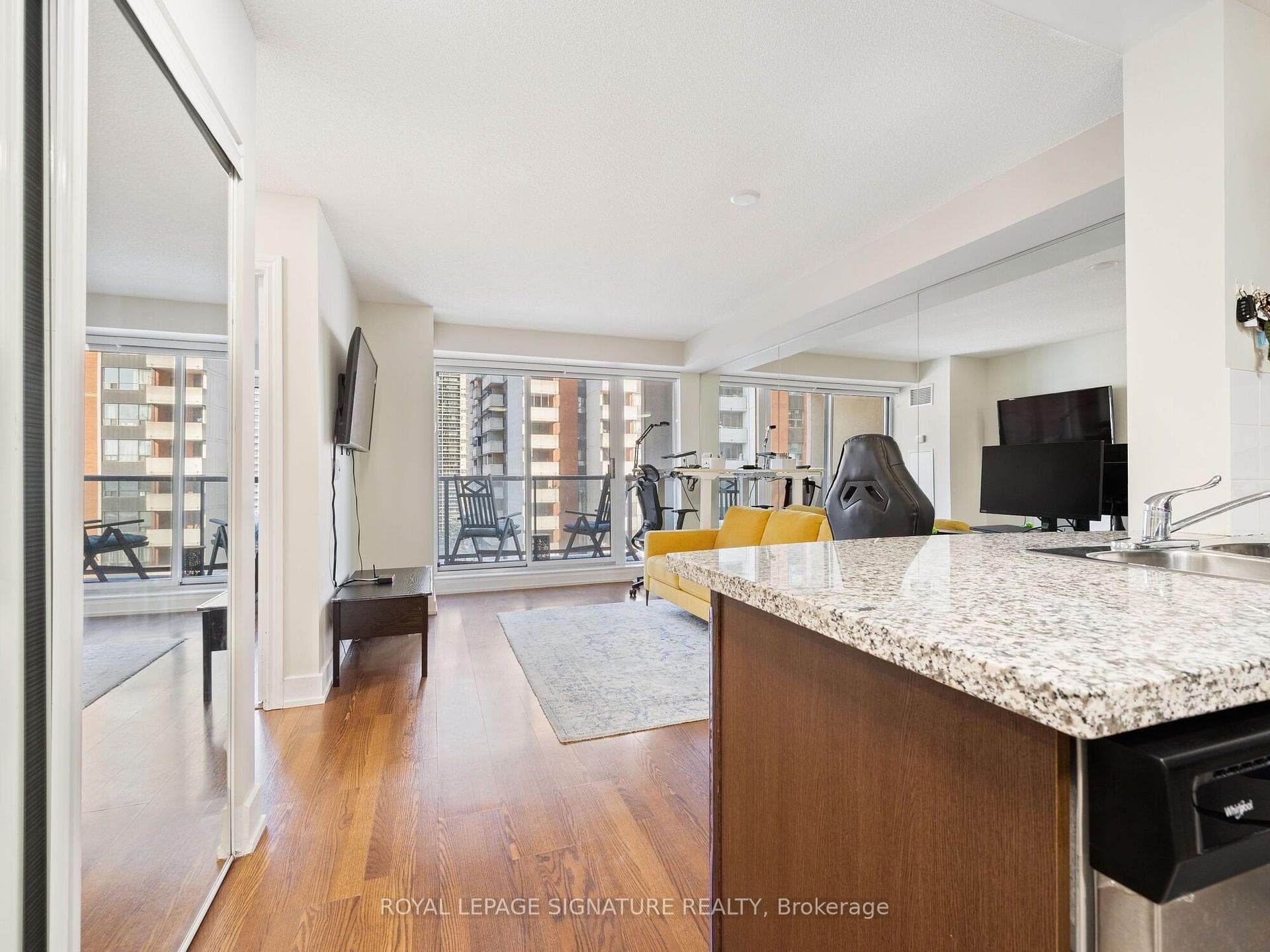 5 Michael Power Place Unit 901 photo 9