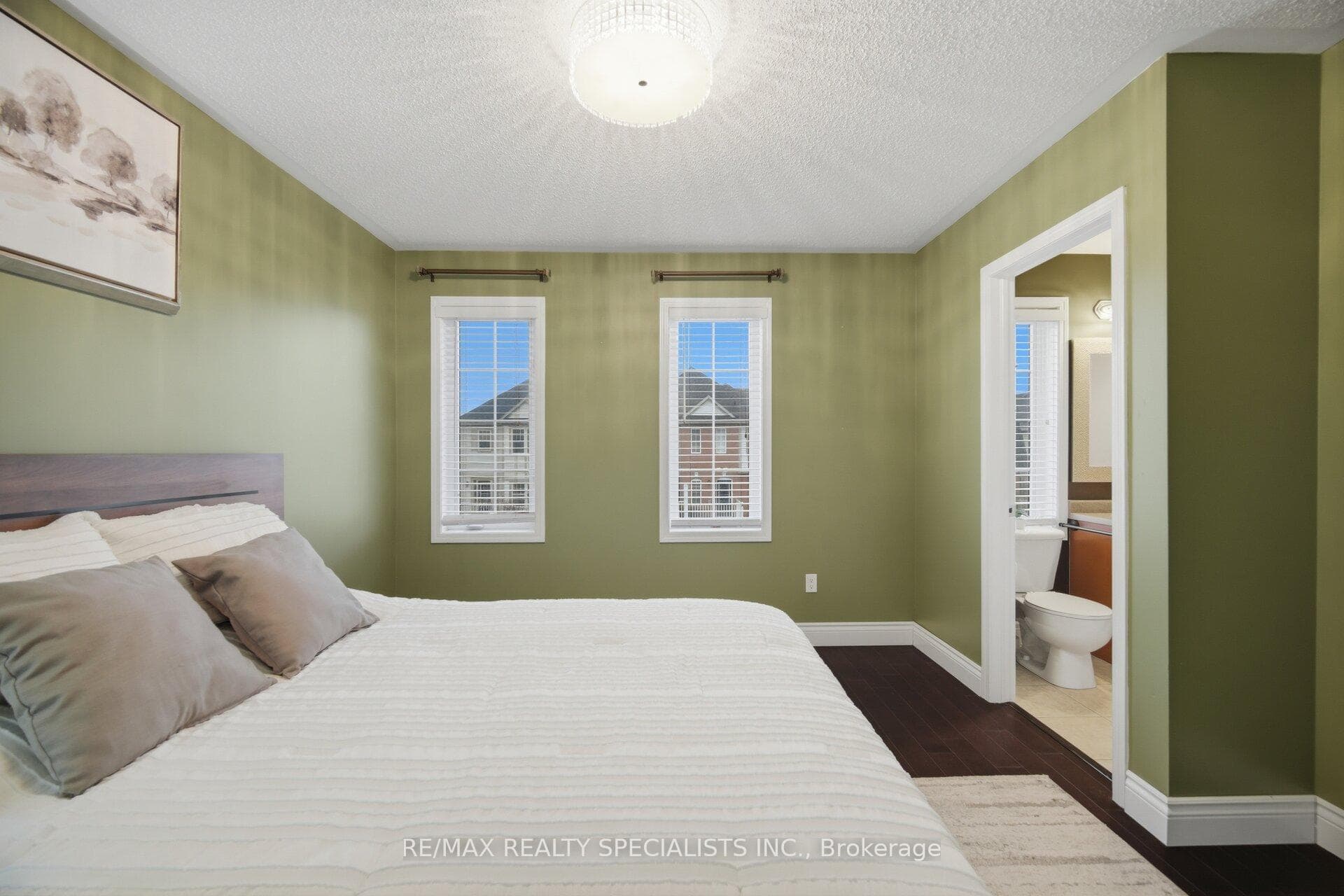 932 Sprague Place photo 30