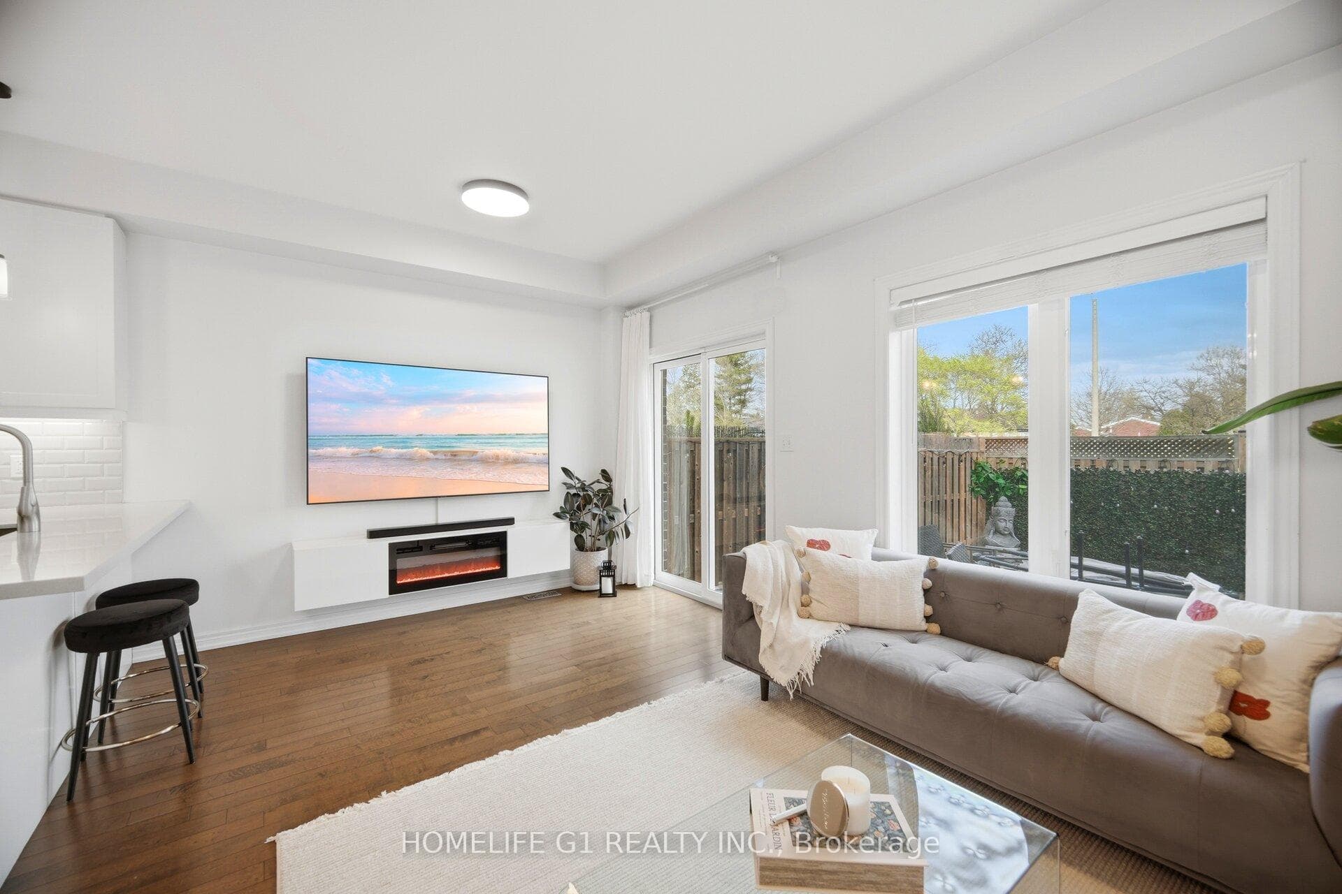 21 Madonna Drive Unit 26 photo 5