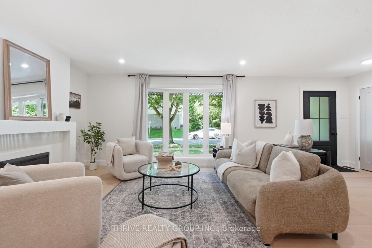 744 Barclay Road photo 10
