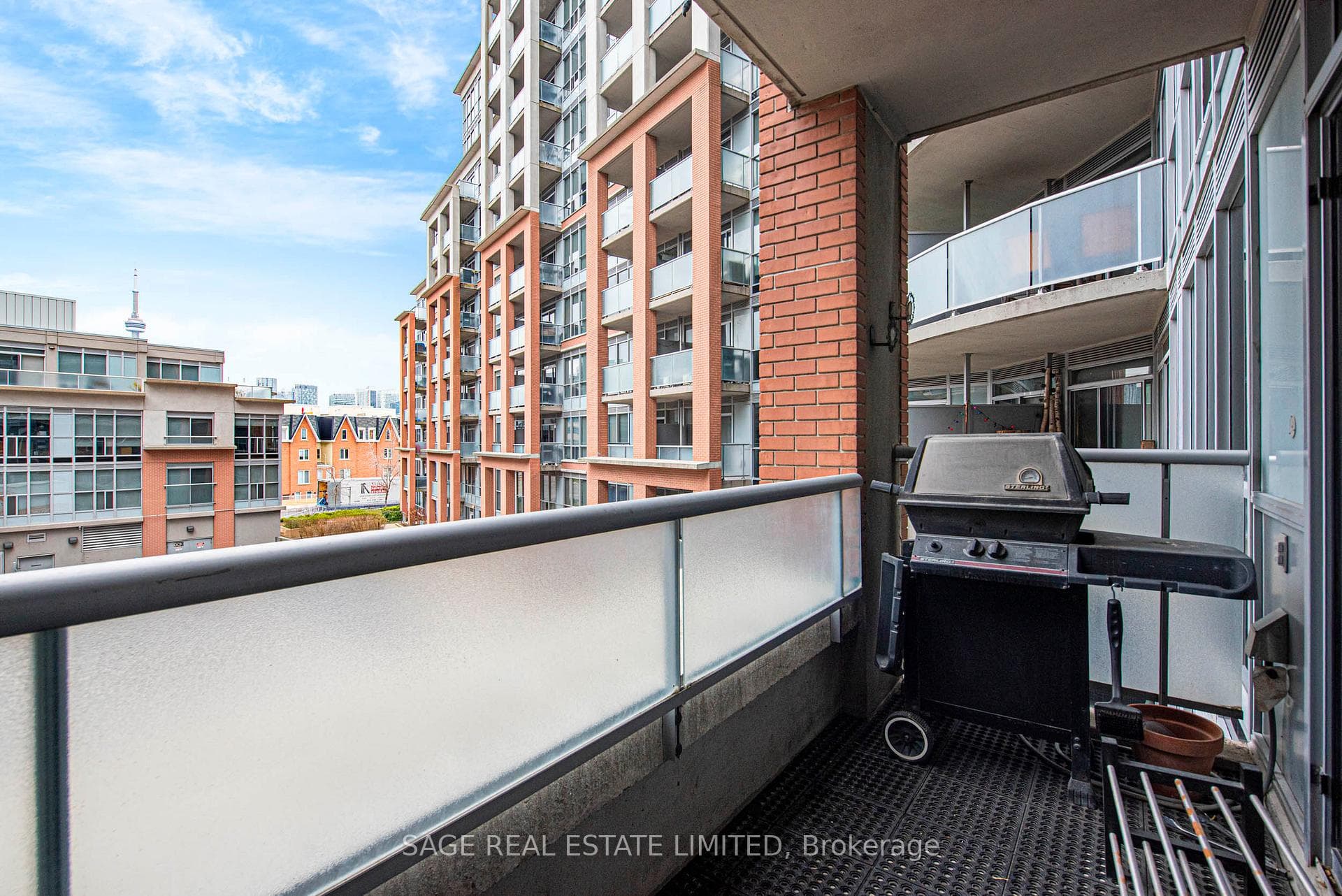 1 Shaw Street Unit 328 photo 12
