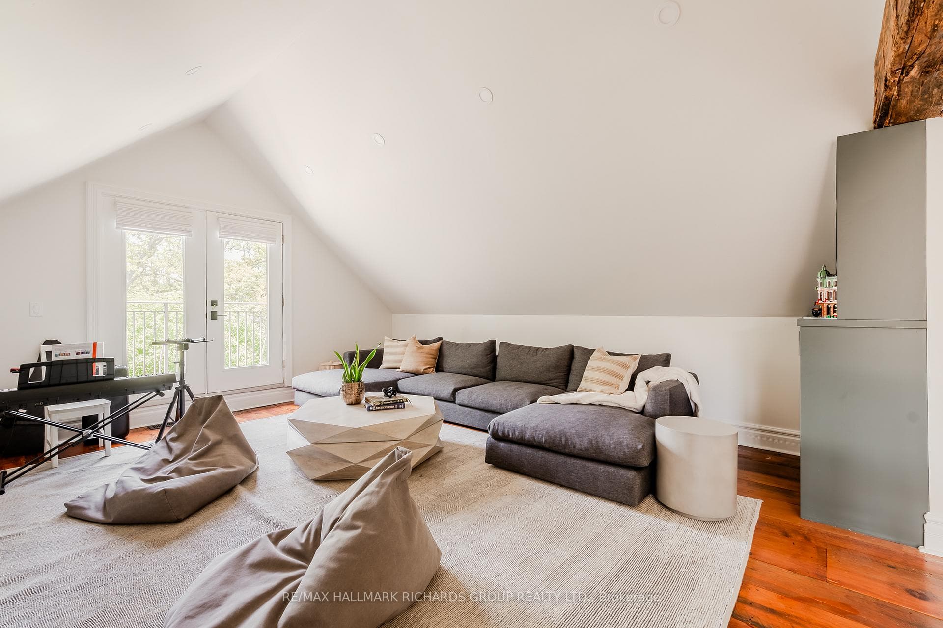 152 Kenilworth Avenue photo 24