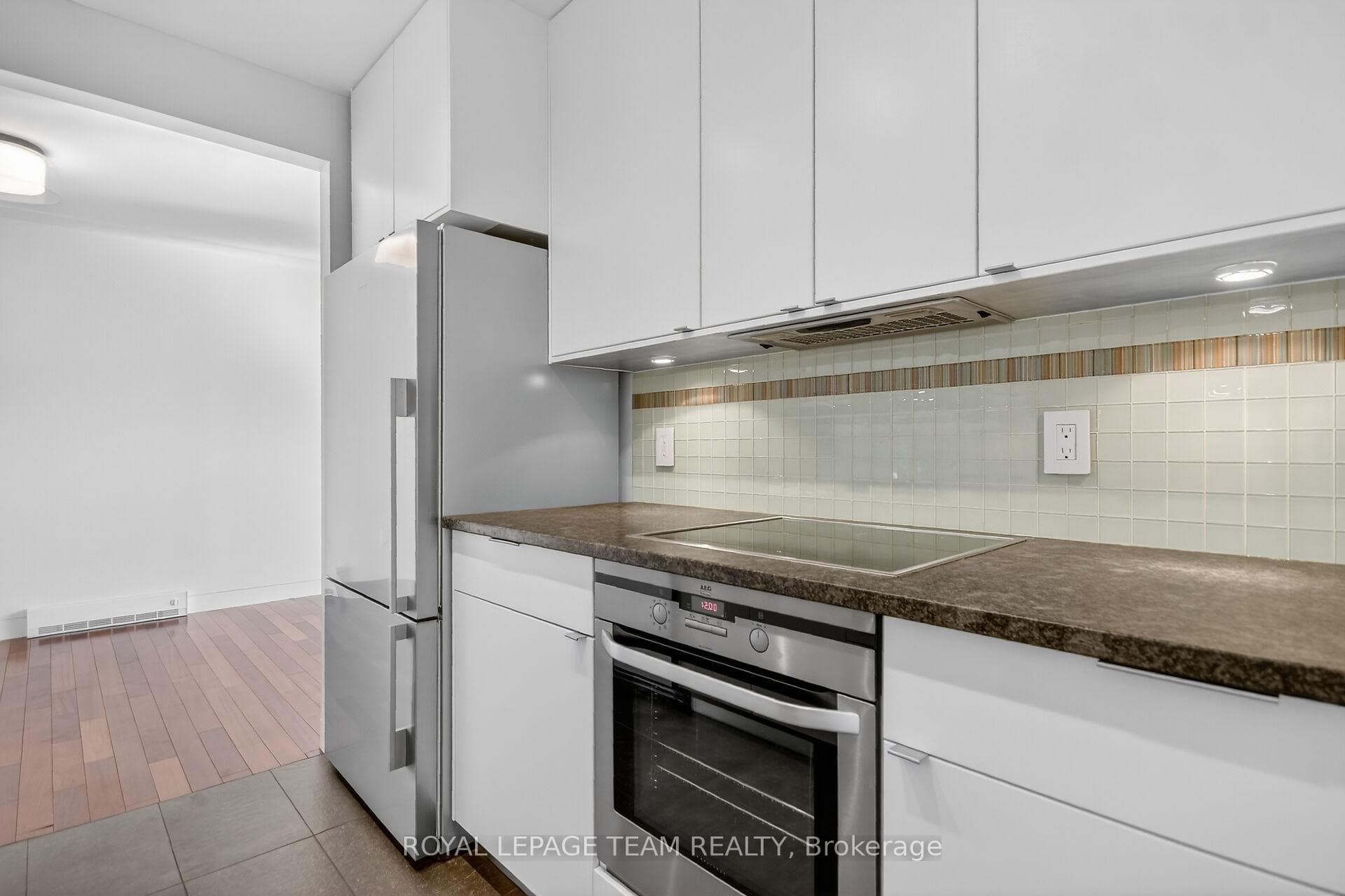 470 Laurier Avenue Unit 2003 photo 14