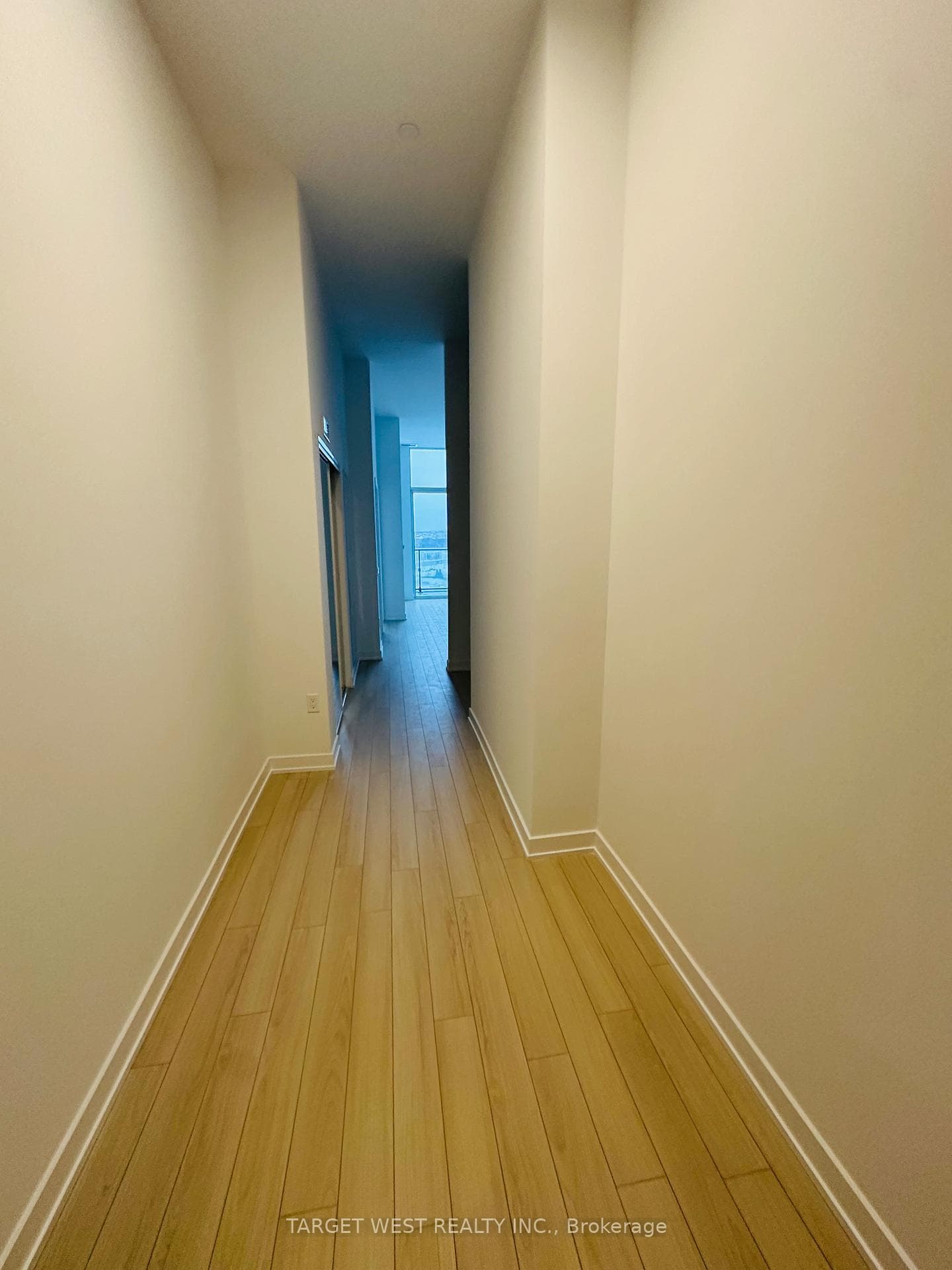 15 Skyridge Drive Unit 914 photo 11