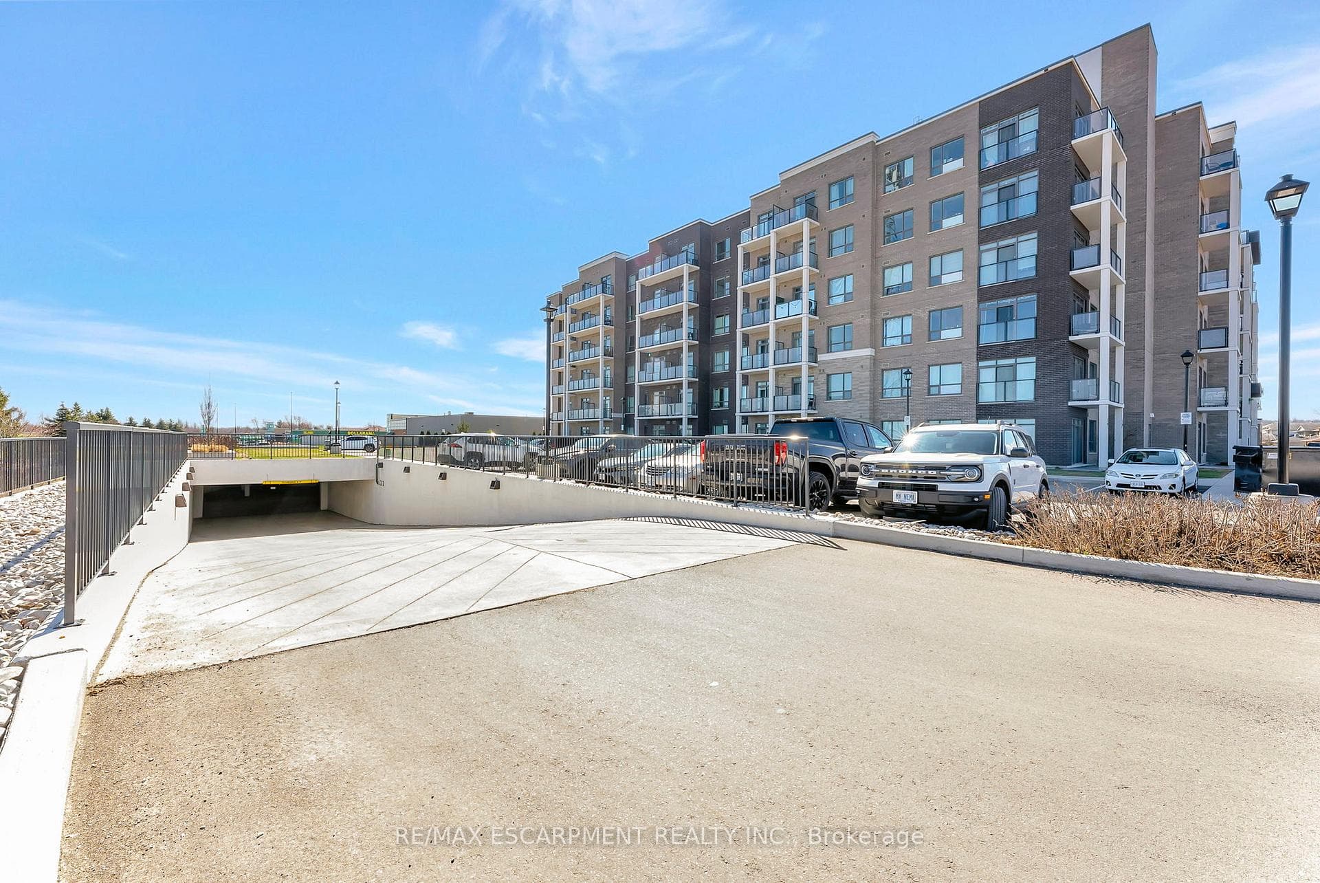 5055 Greenlane Road Unit 310 photo 7
