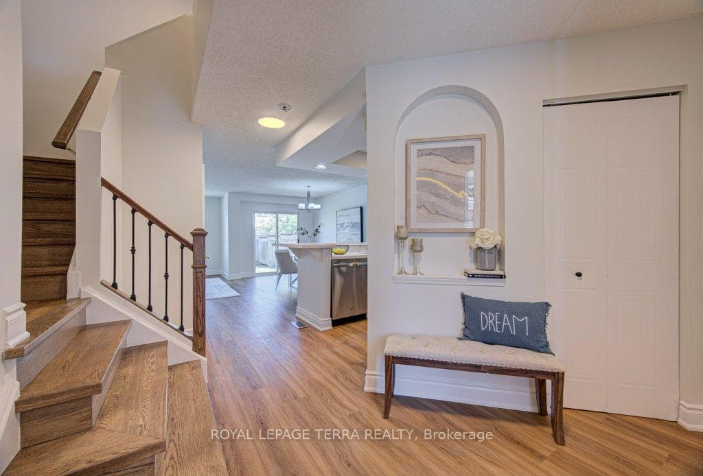 139 WERSTINE Terrace photo 6
