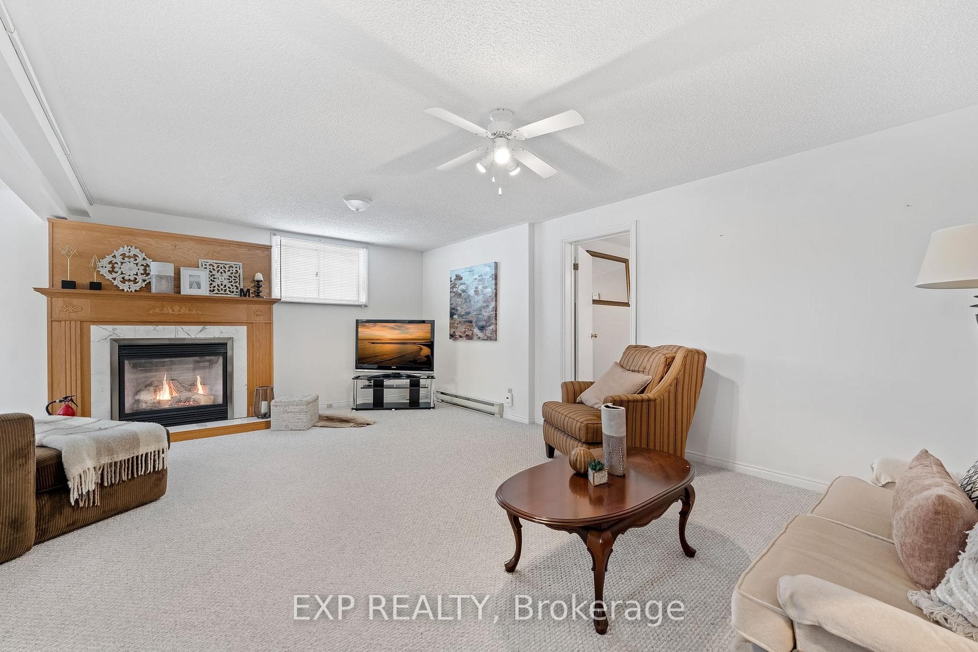 34 BUTLER Street photo 28