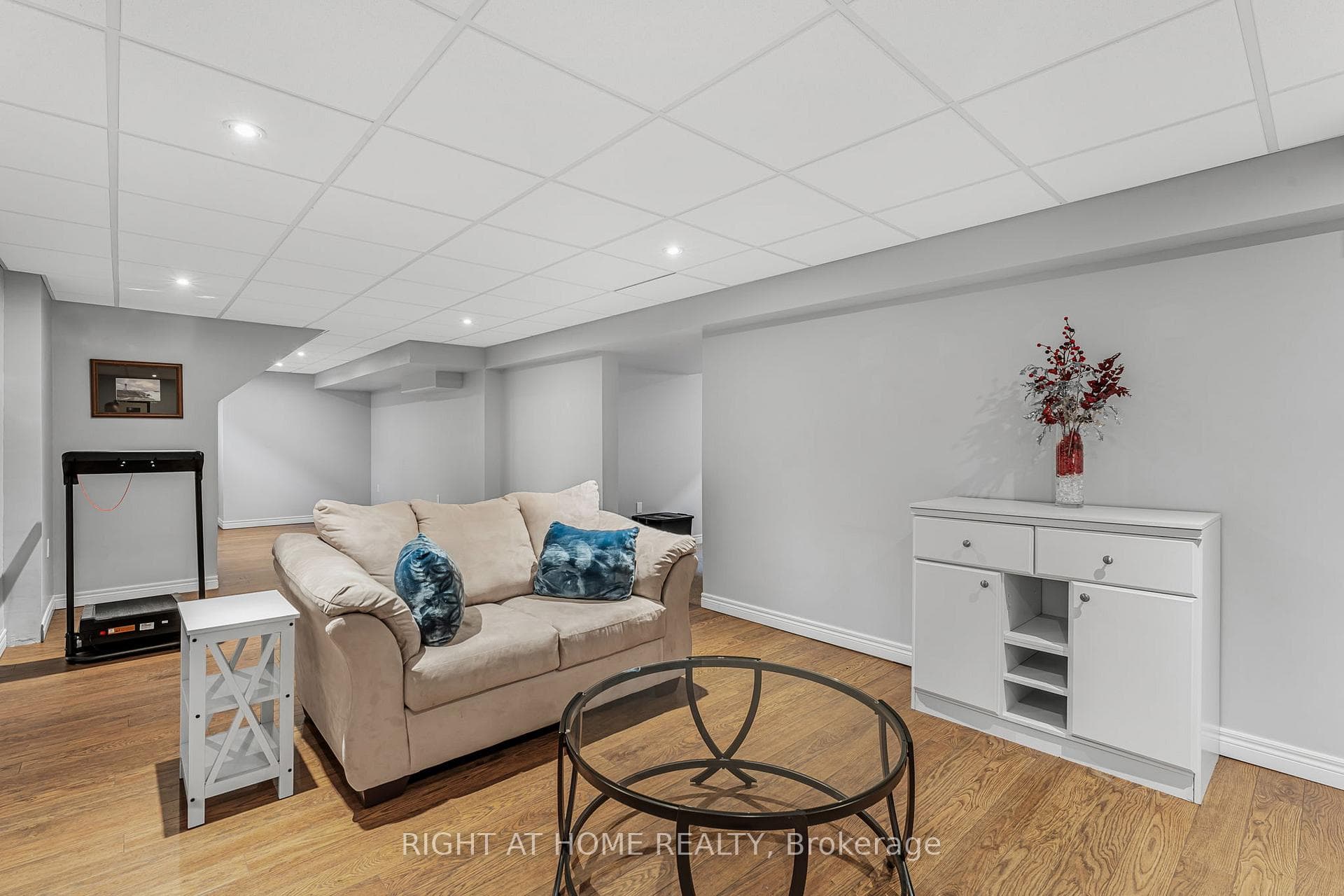 80 Loretta Drive photo 35