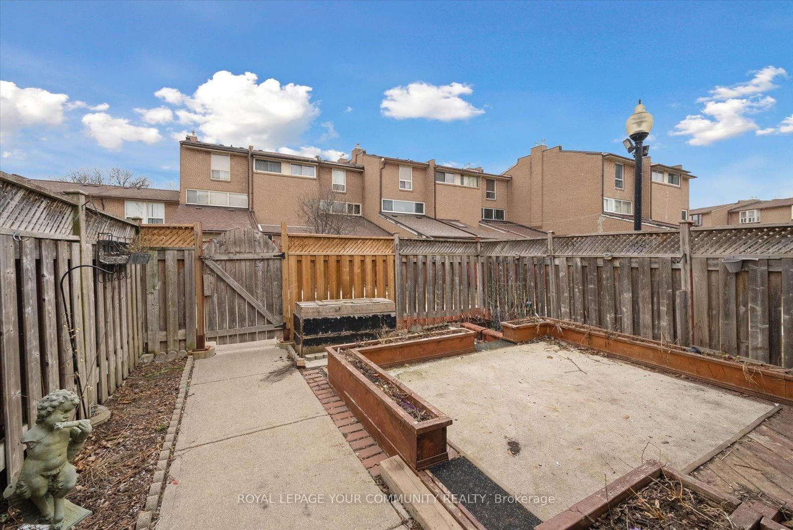 256 John Garland Boulevard Unit 117 photo 31