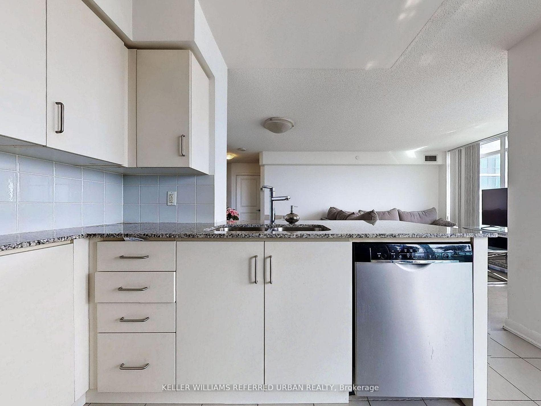 215 Sherway Gardens Road Unit 2202 photo 13